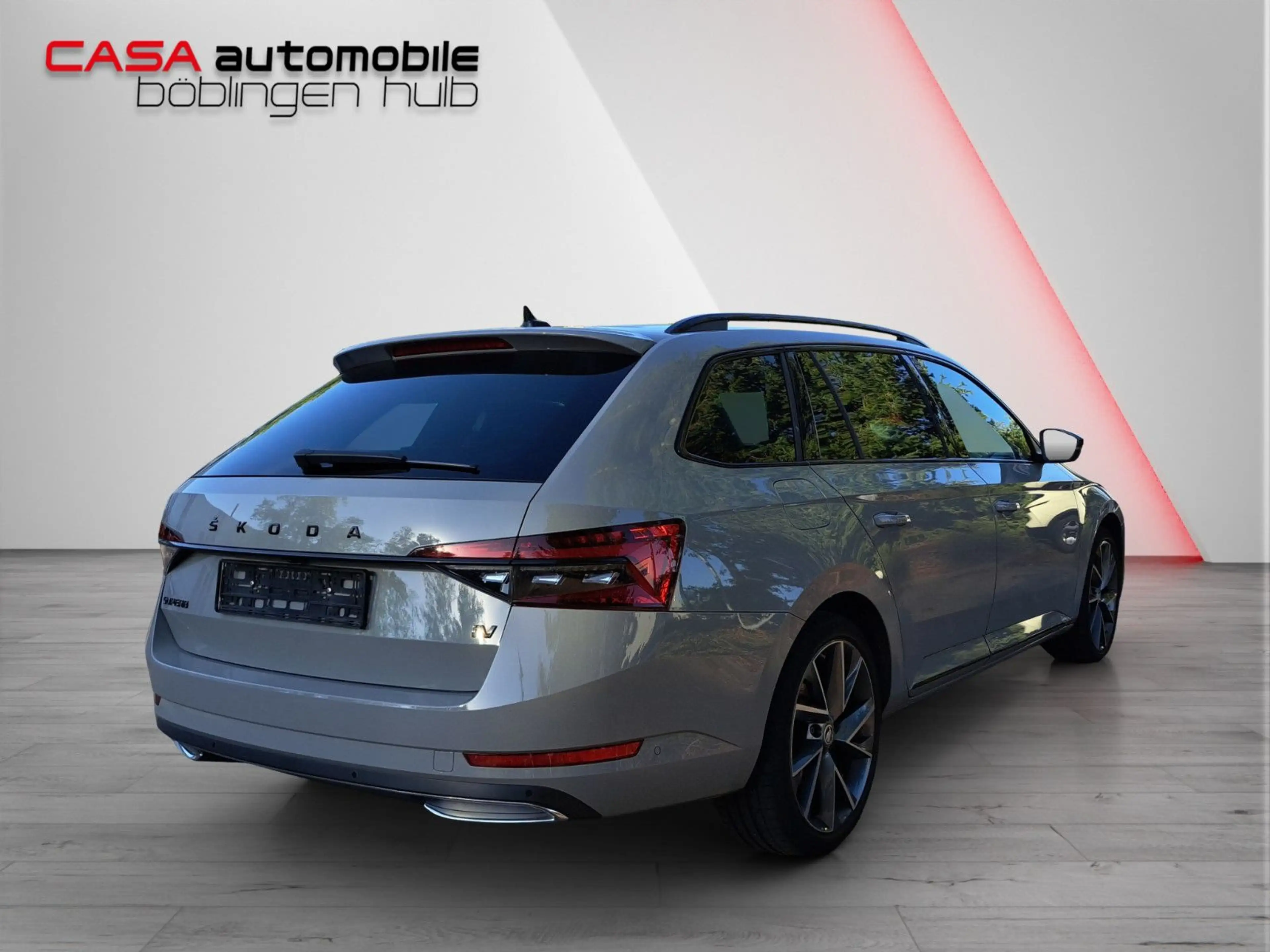 Skoda Superb Combi Sportline iV 1.4 TSI DSG AHK Standh — photo 4
