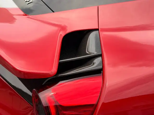 Ferrari 488 view 9