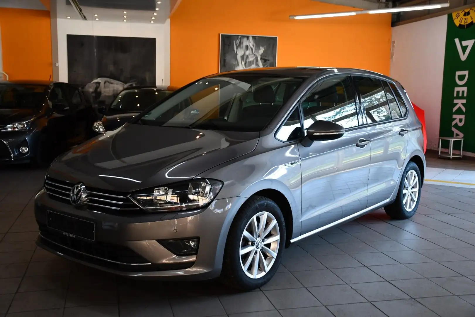 Volkswagen Golf Sportsvan VII Lounge Comfortline Gris - 1