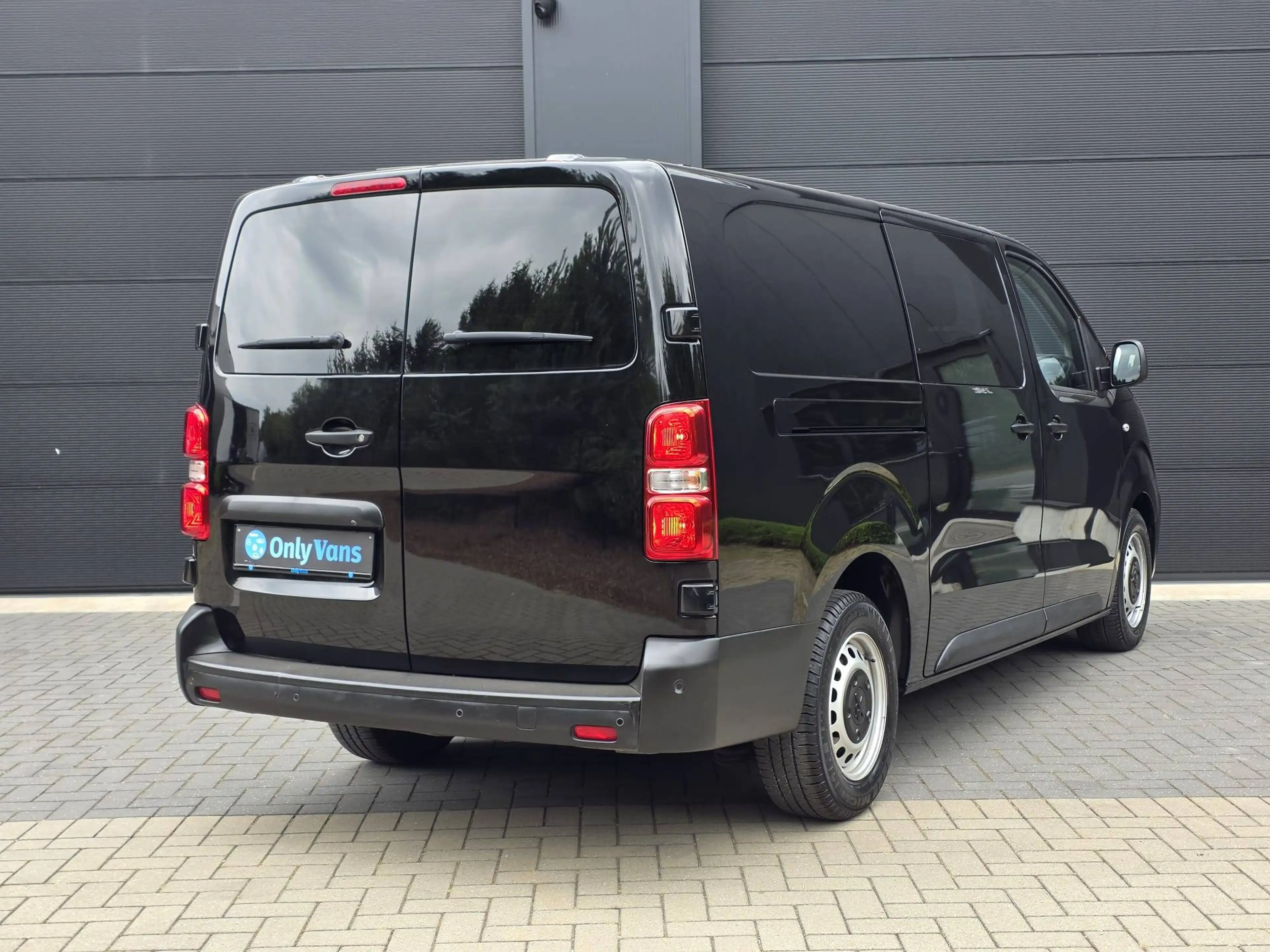 Peugeot Expert Expert 2.0 BlueHDi L3 / Dubbel Cab / 2x schuifdeuren / Camera 360° / € 24.785 Ex. Btw — photo 5