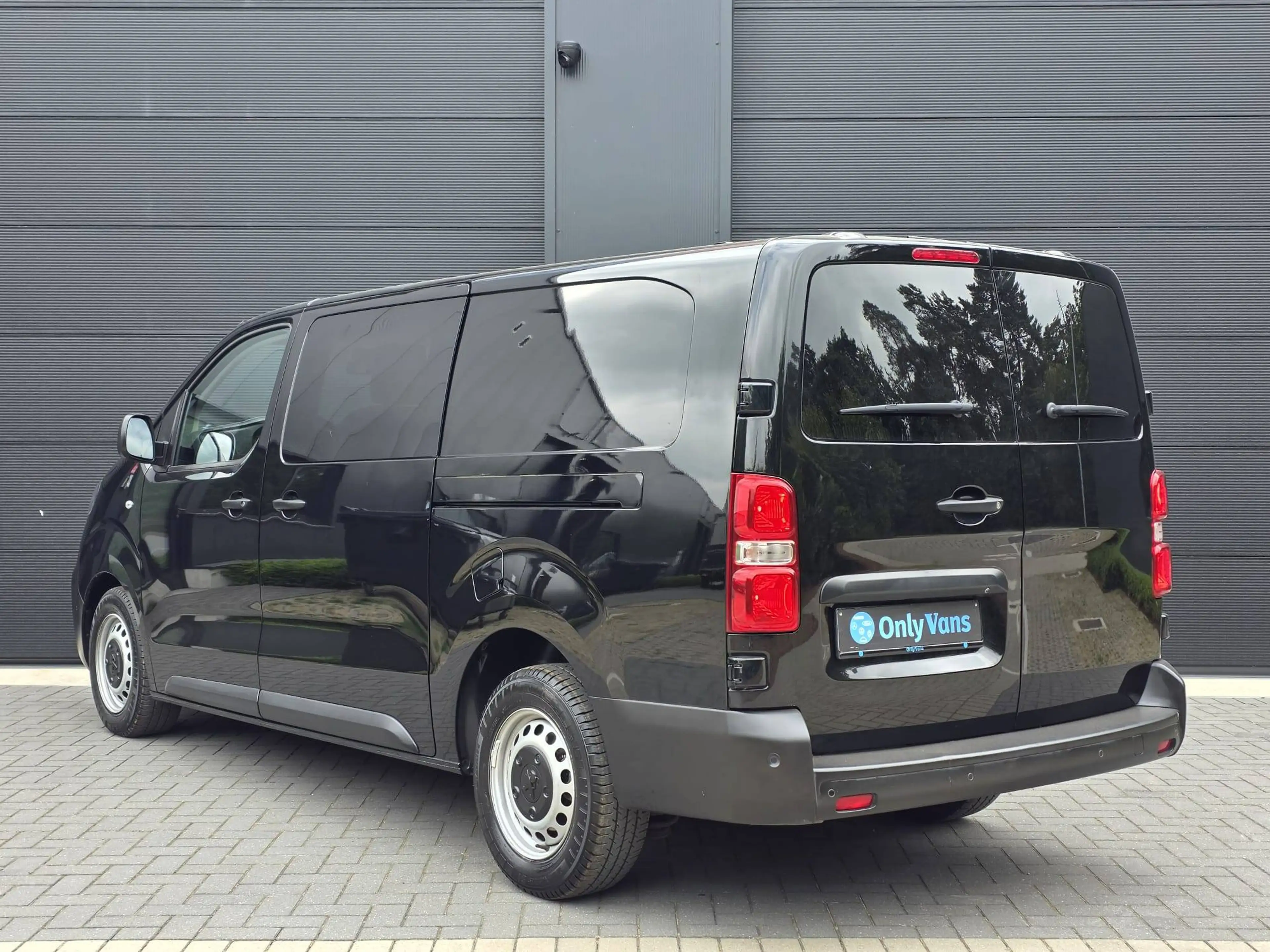 Peugeot Expert Expert 2.0 BlueHDi L3 / Dubbel Cab / 2x schuifdeuren / Camera 360° / € 24.785 Ex. Btw — photo 6