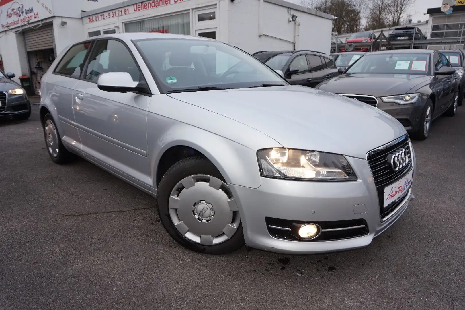 Audi A3 1.2 TFSI Attraction*Automatik*44.900KM*GARANT Argent - 1
