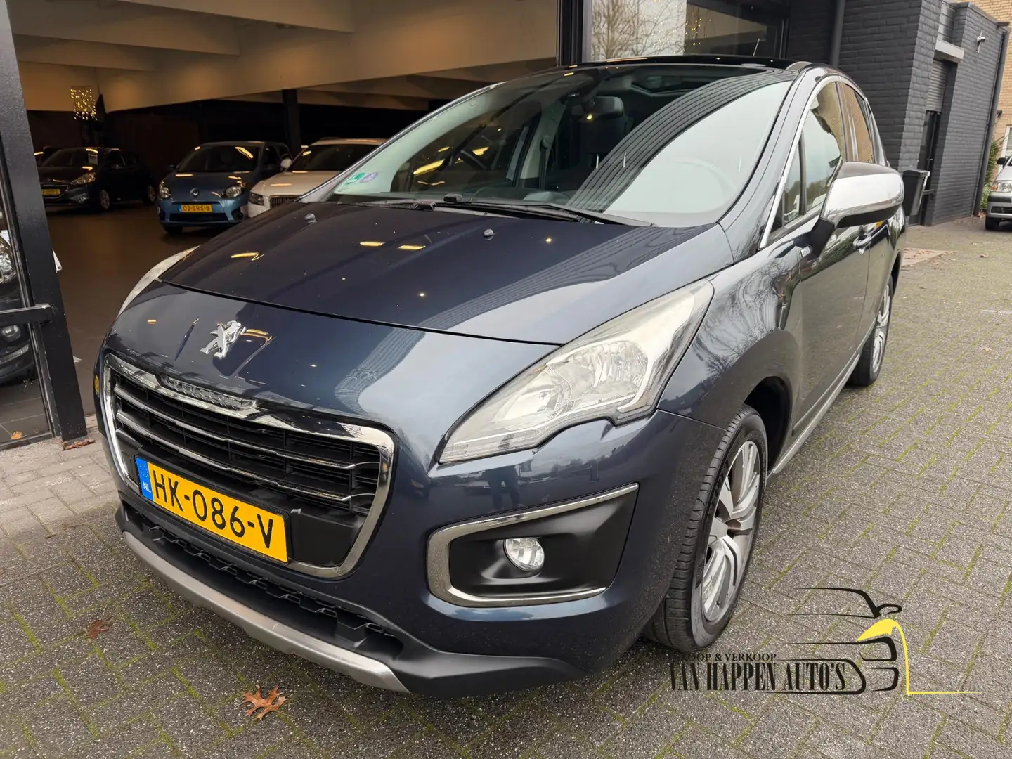 Peugeot 3008 1.2 PureTech Style / apk11-2026 Blau - 2