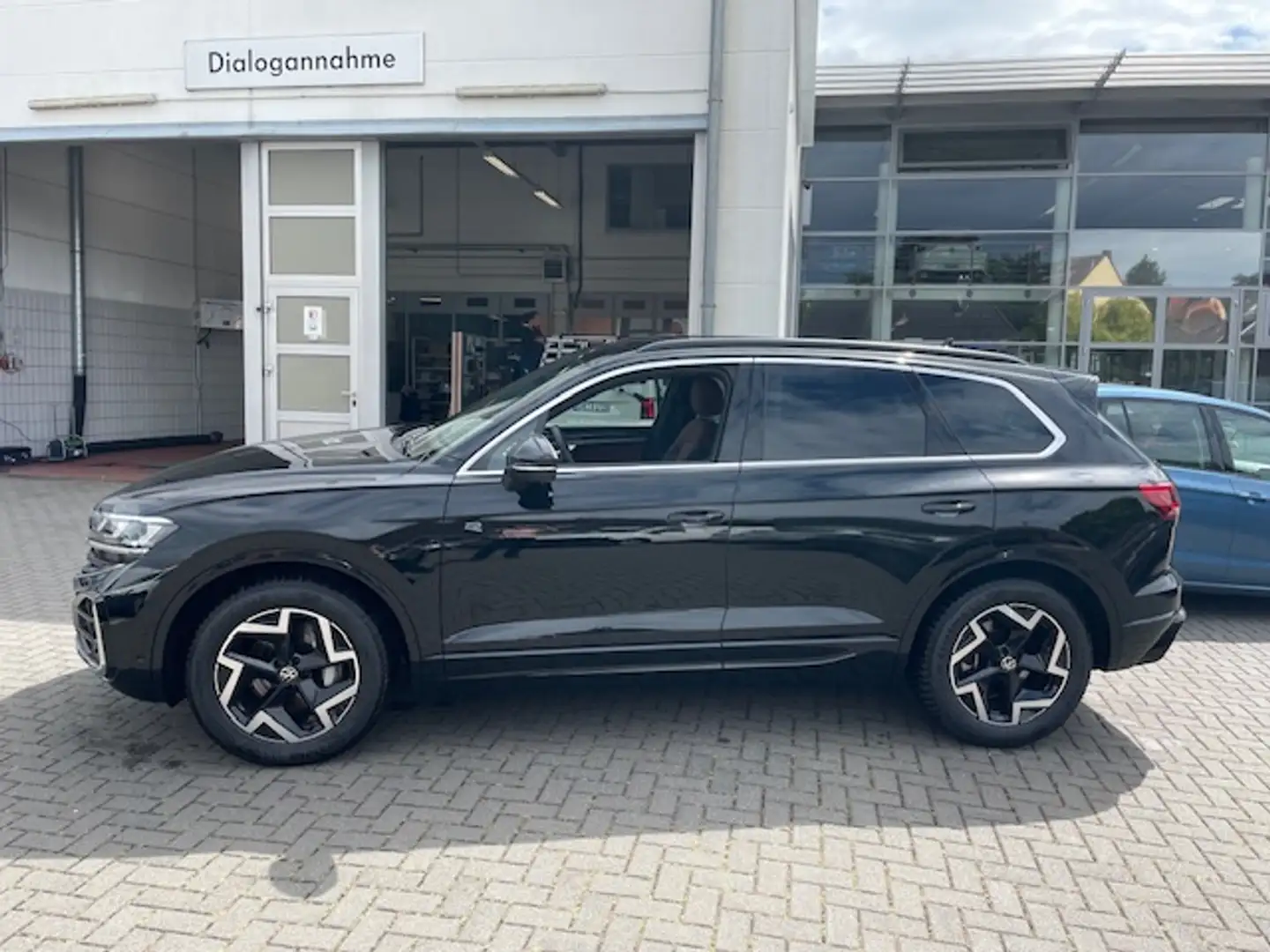 Volkswagen Touareg TDi 4Motion R-Line Standheiz.. SideAssist IQ-Li... Schwarz - 2