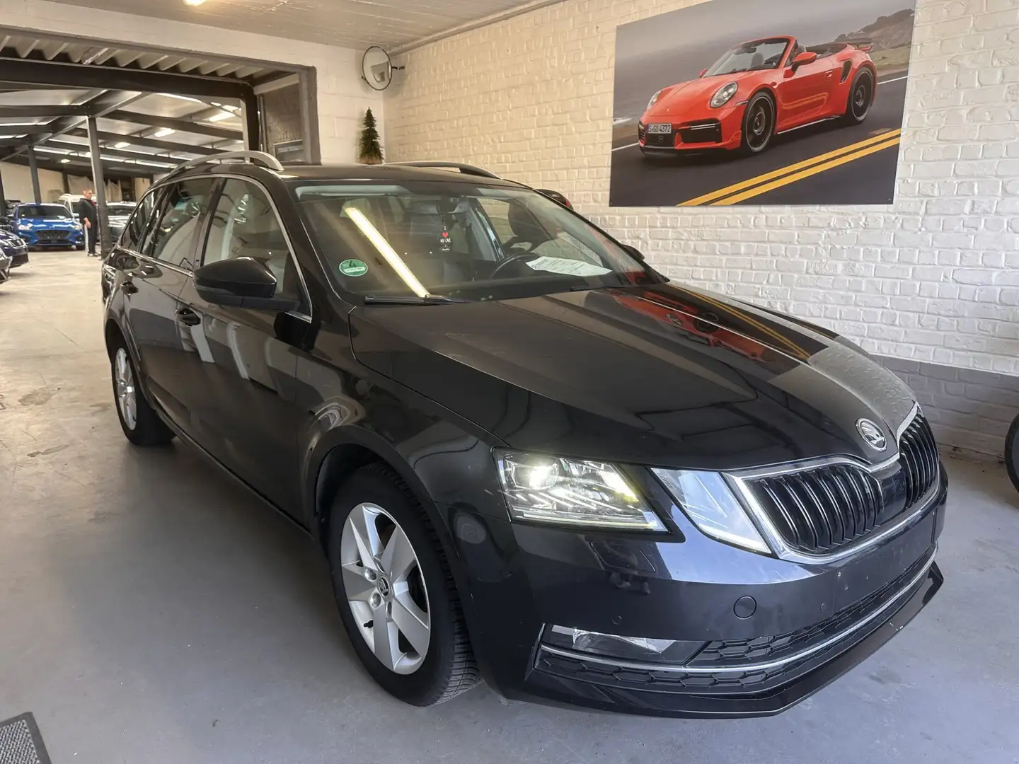 Skoda Octavia 1.4 TSI CNG Style Zwart - 1