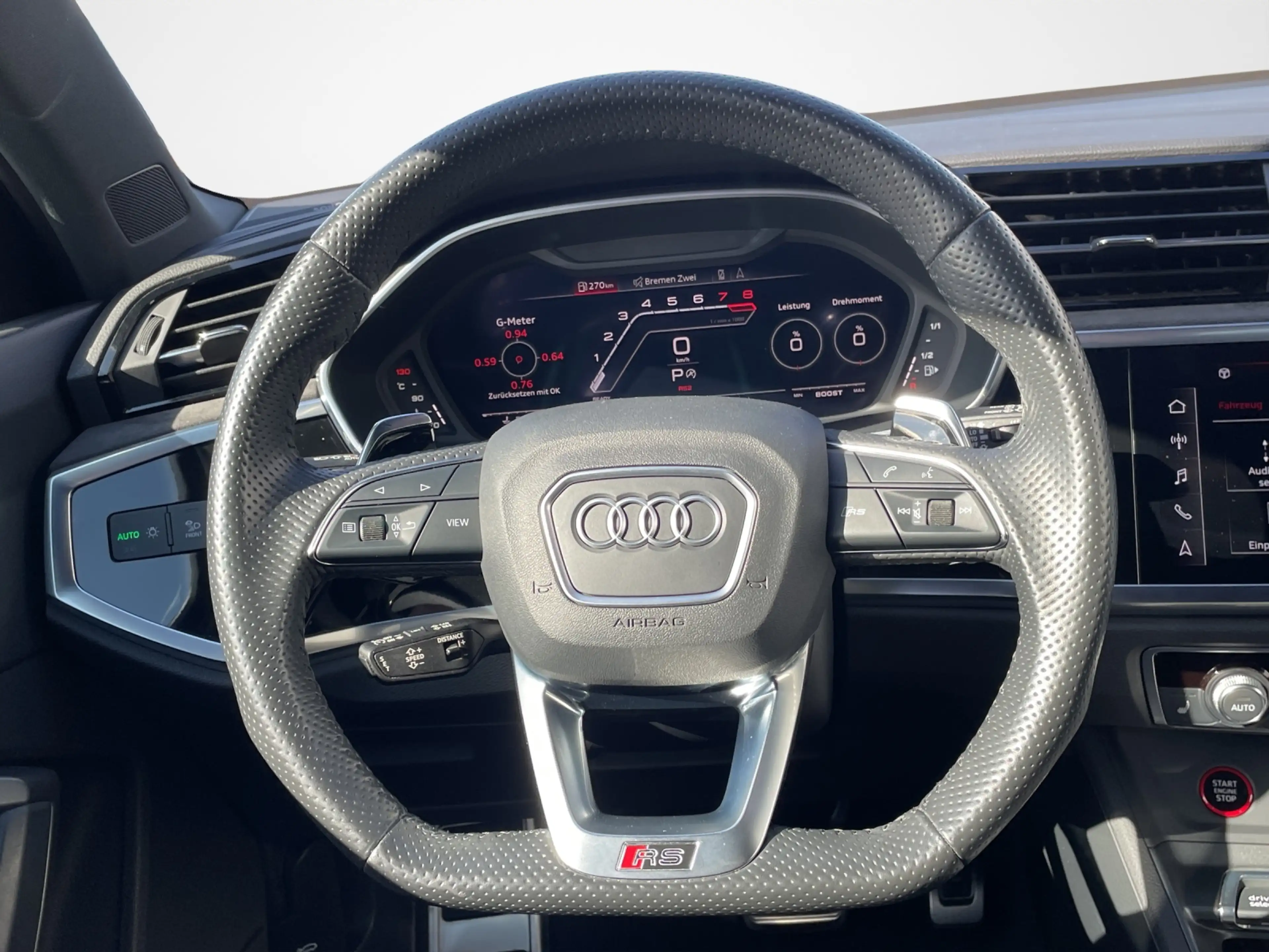 Audi RS Q3 2.5 TFSI S tronic quattro — photo 9