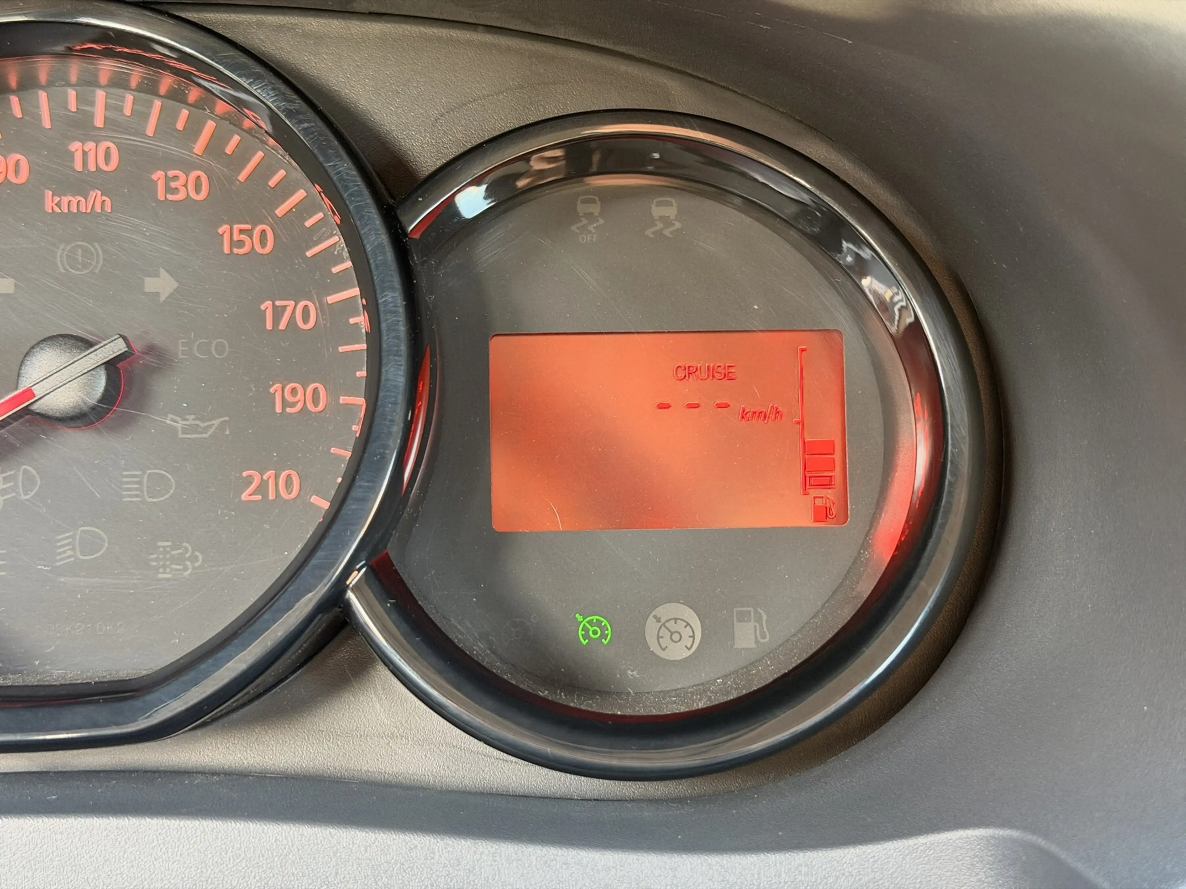Dacia Lodgy 1.3 TCe Stepway 7P CarPlay Cruise 3x isofix Stoelv — photo 24