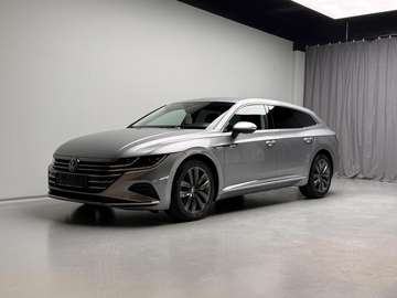 SB 2.0 TDI Elegance/AHKschwenk./ACC