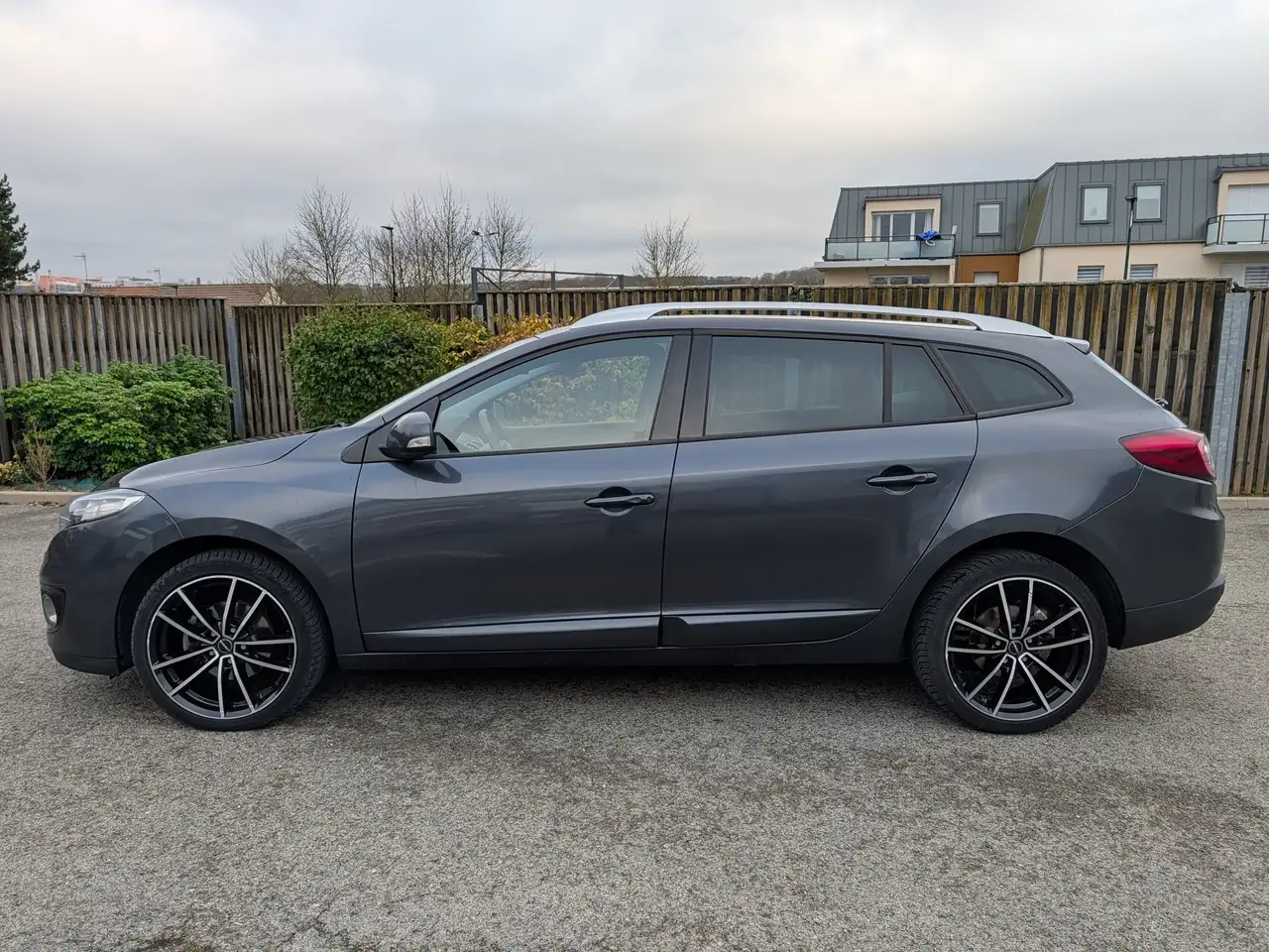 Renault Megane Grandtour — photo 3