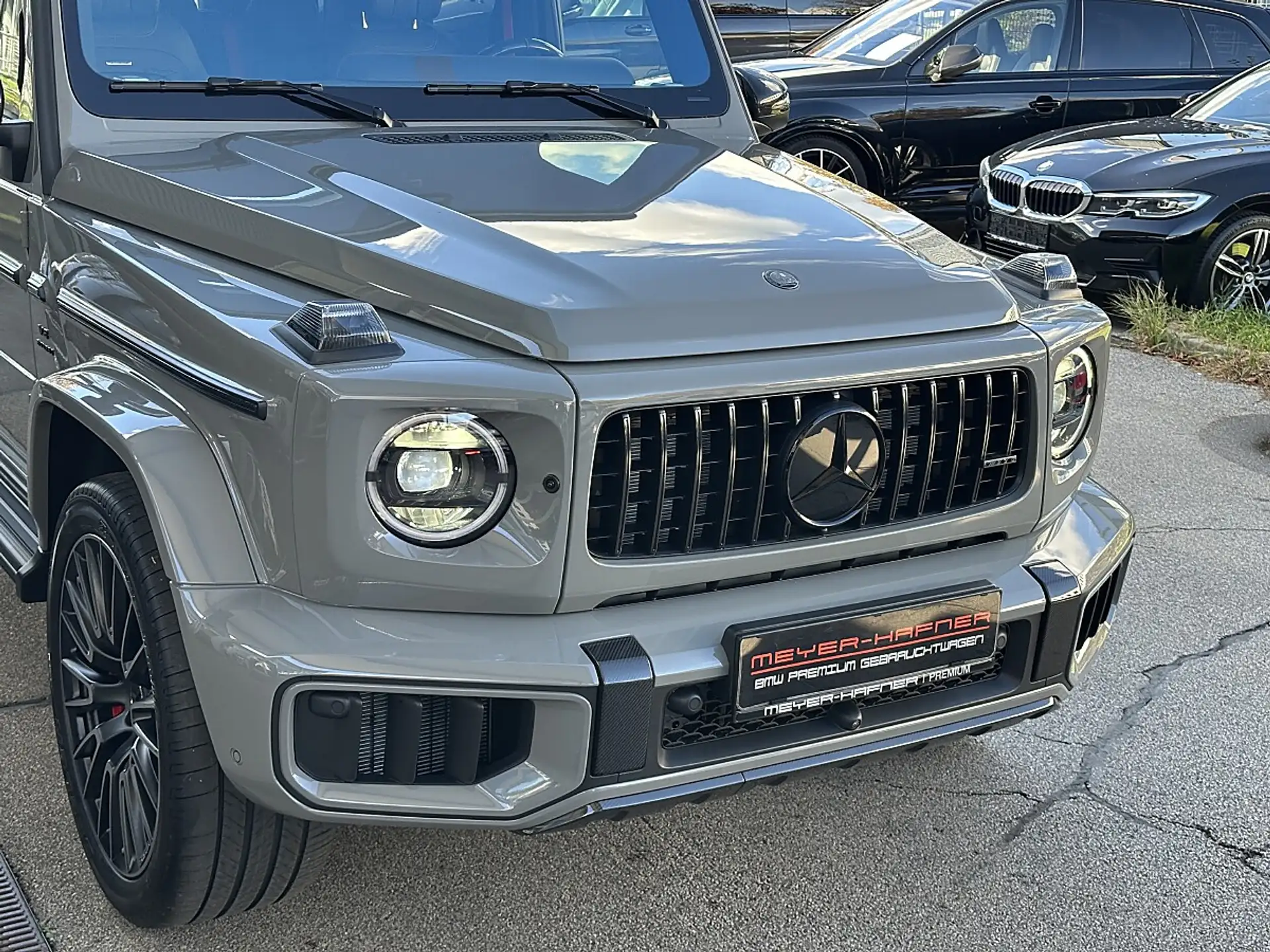 벤츠 G-Class G 63 AMG 2026 회색 사진 4