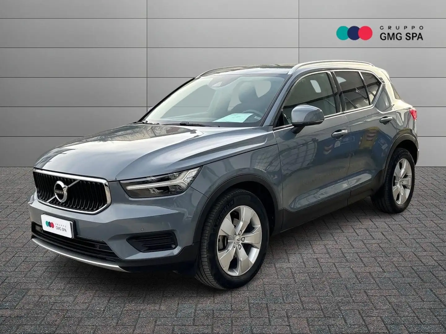 Volvo XC40 1.5 t3 Momentum Pro 163cv my21 Grigio - 1