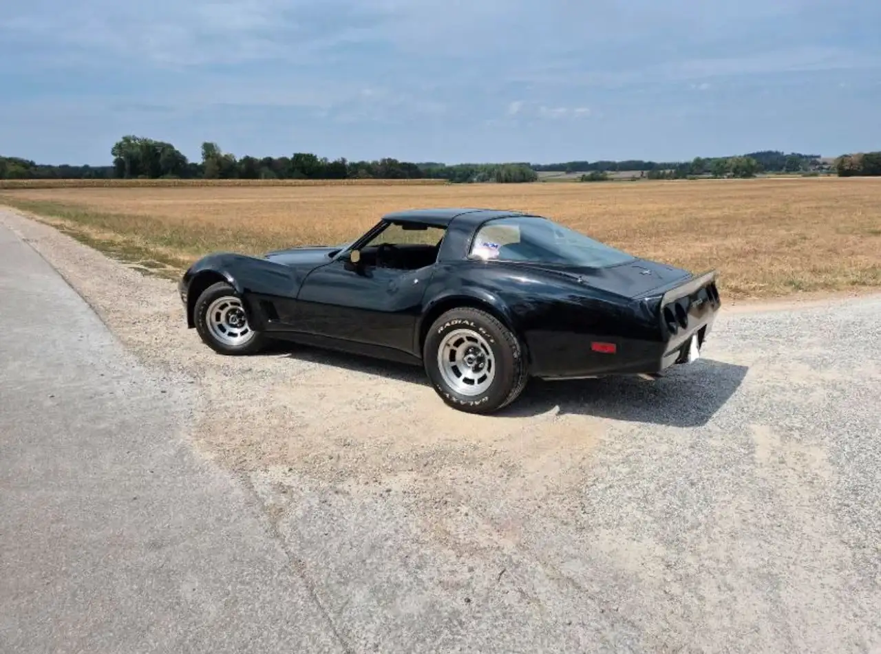 Chevrolet Corvette C3, foto 1