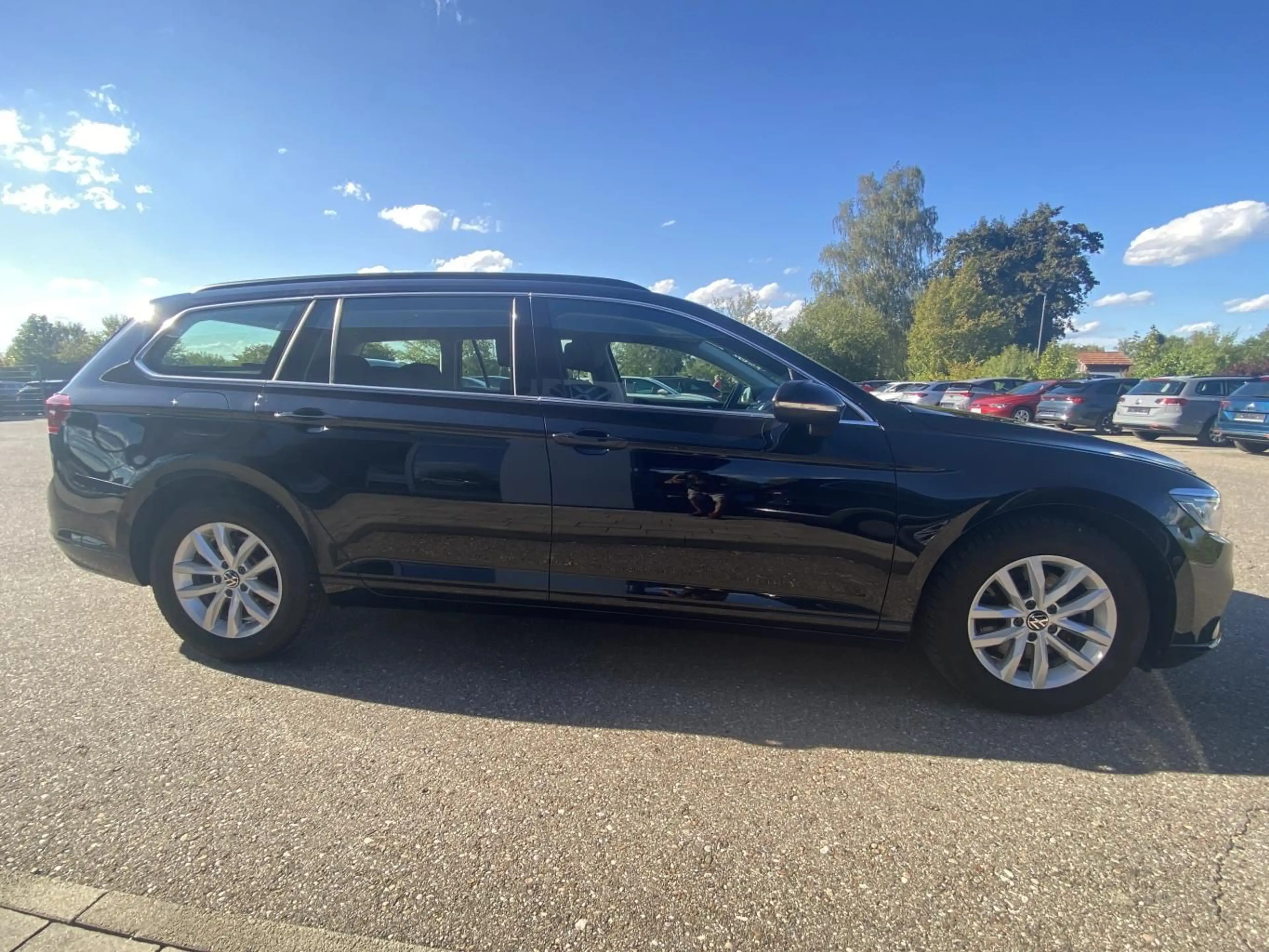 Volkswagen Passat Variant 2.0 TDI DSG Business APP-CONNECT+ — photo 6