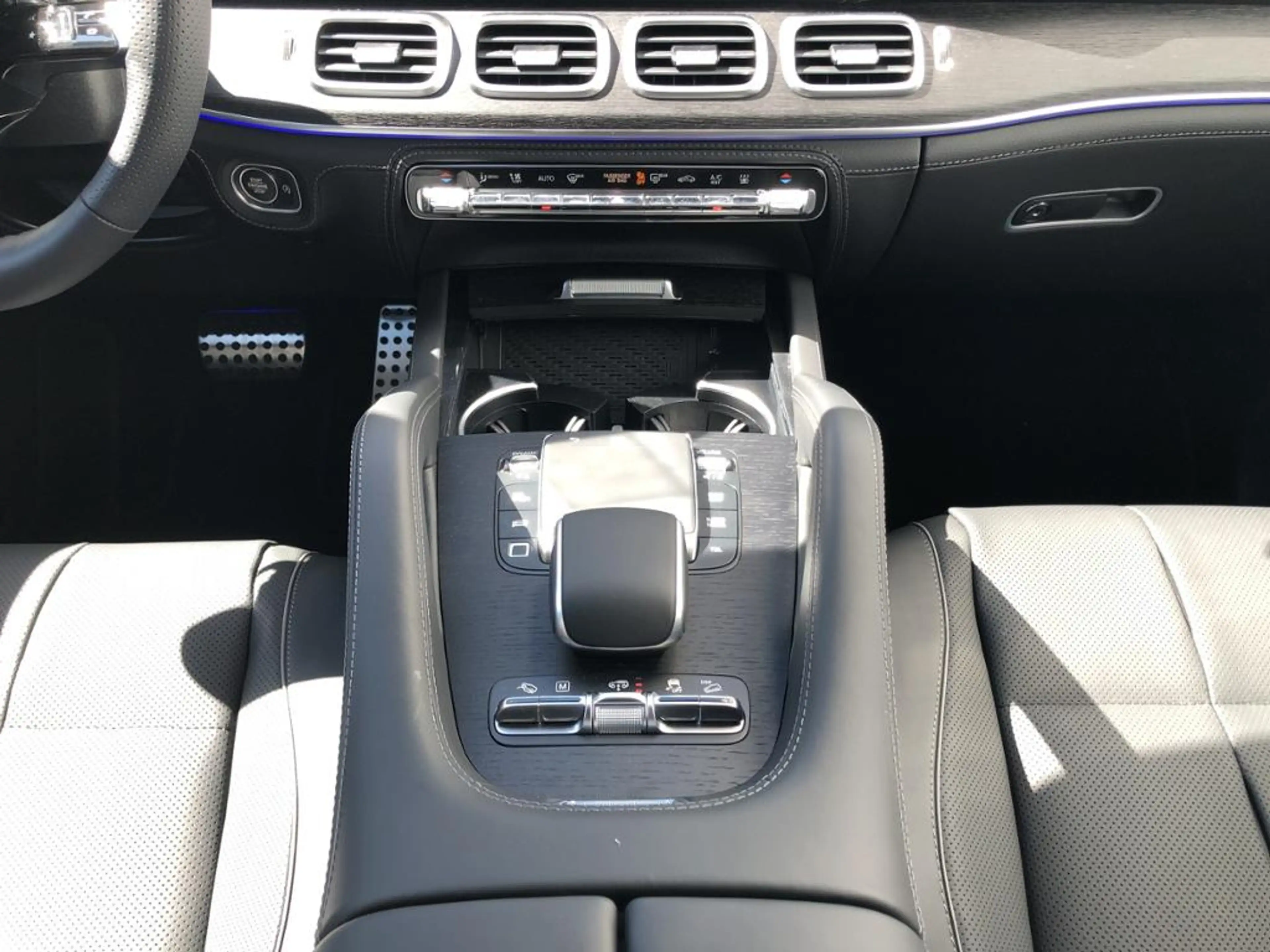 Mercedes-Benz GLS 450 d 4MATIC AMG+MBUX+Burm+MBeam+Night+AHK — photo 15
