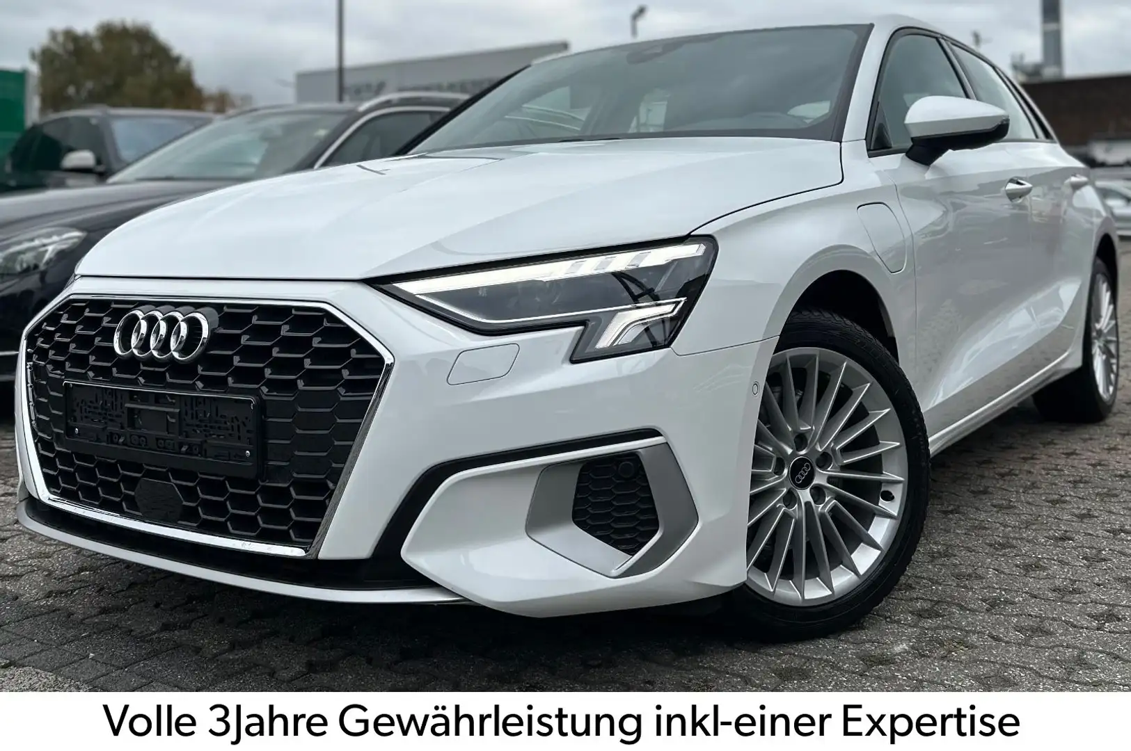 Audi A3 *SPORTBACK 40TFSI*LED-ACC-SHZ*D-TACHO*PDC-NR Blanc - 1