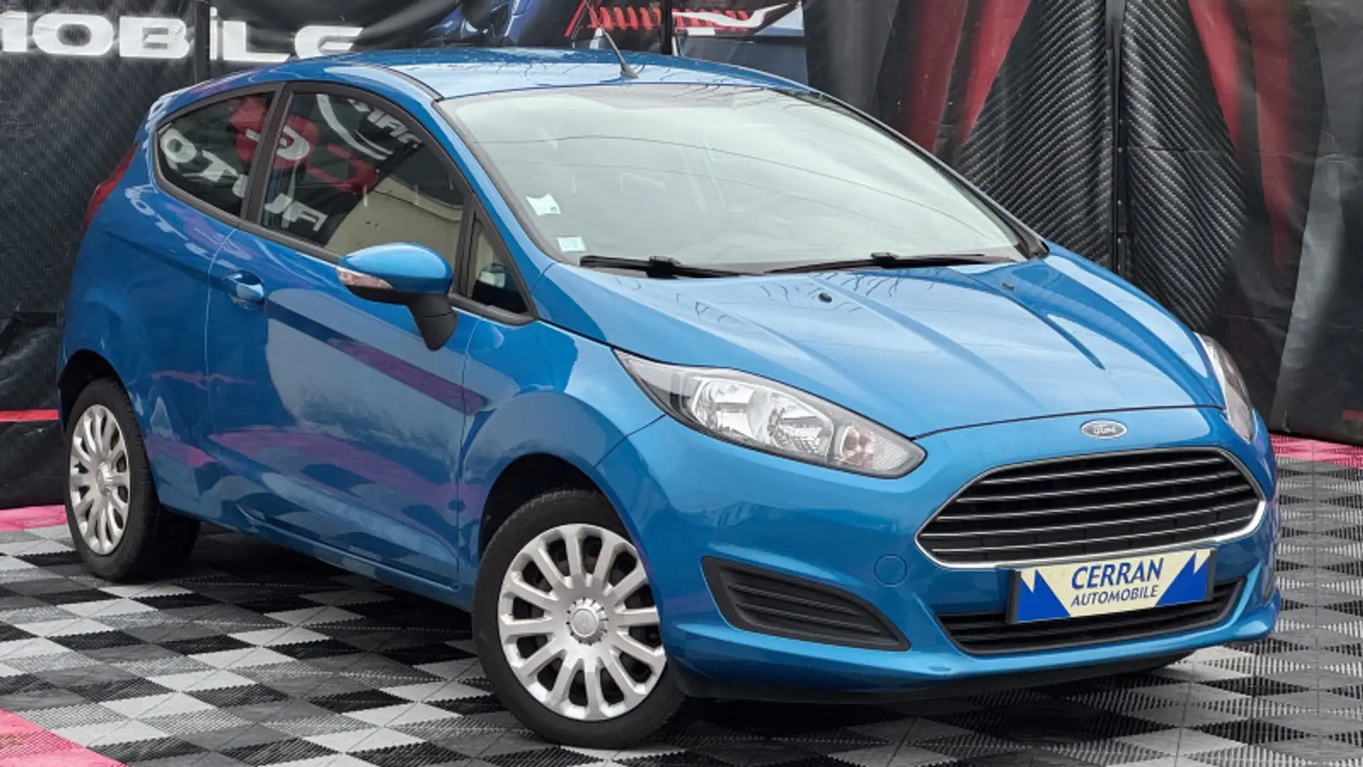 Ford Fiesta 1.25 82CH TREND 3P Bleu - 2