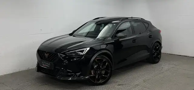 CUPRA Formentor VZ5 2.5 TSI 4D CARBON PANO+MEMO+360+