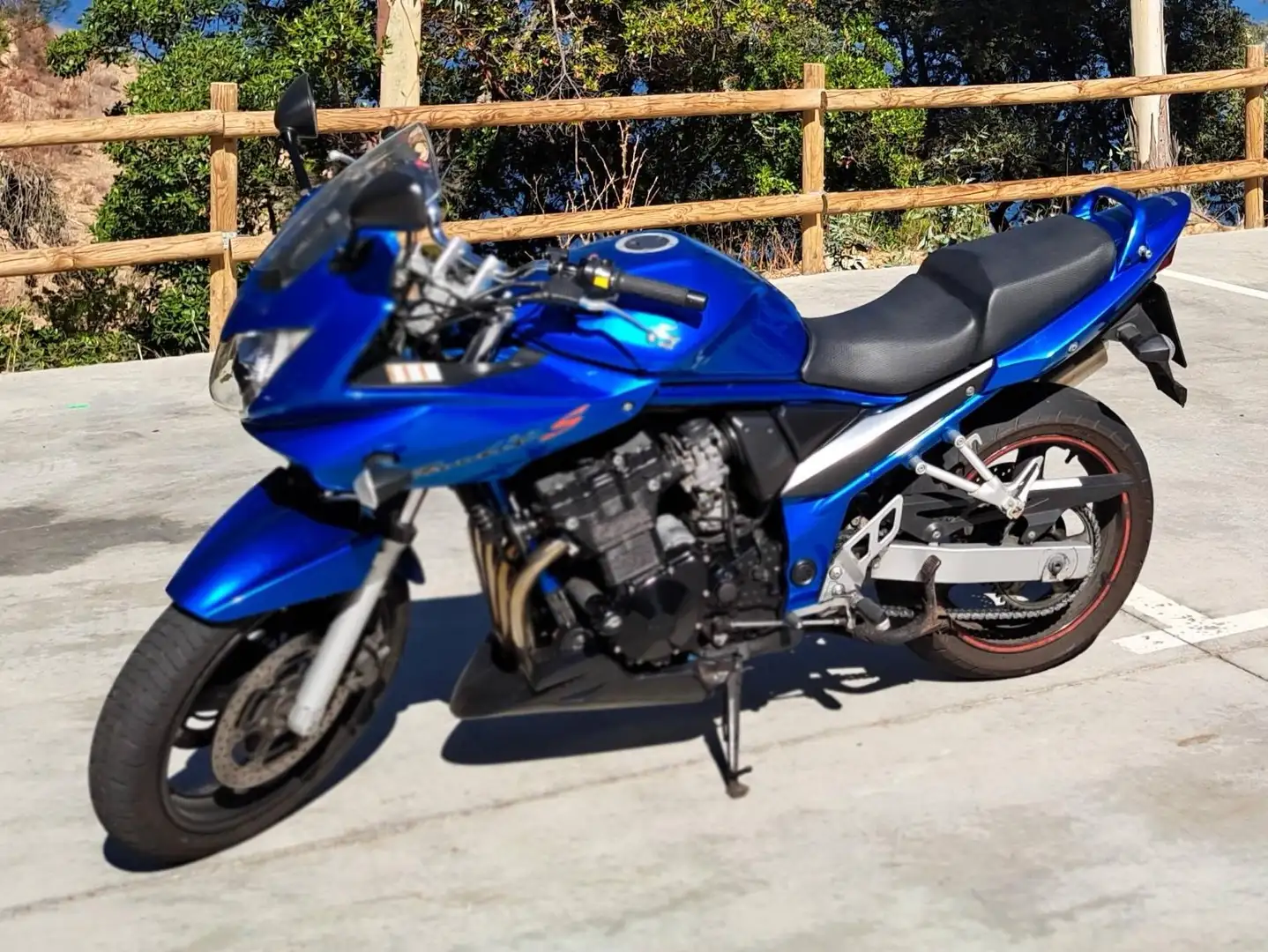 Suzuki Bandit 650 S Azul - 1