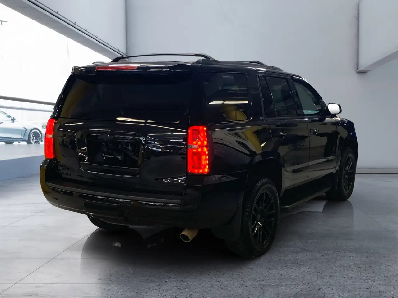 Chevrolet Tahoe снимка Chevrolet Tahoe