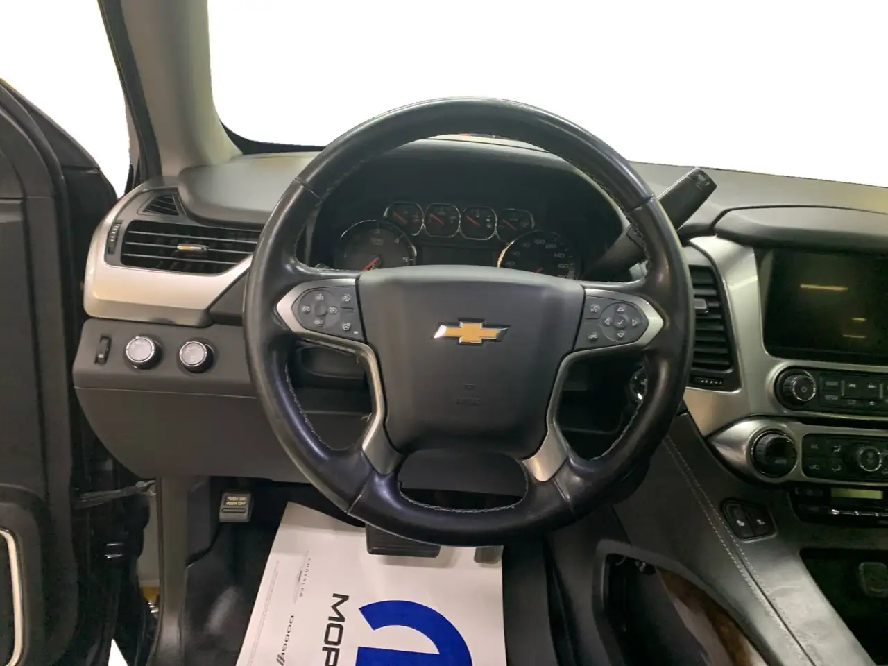 Chevrolet Tahoe снимка Chevrolet Tahoe