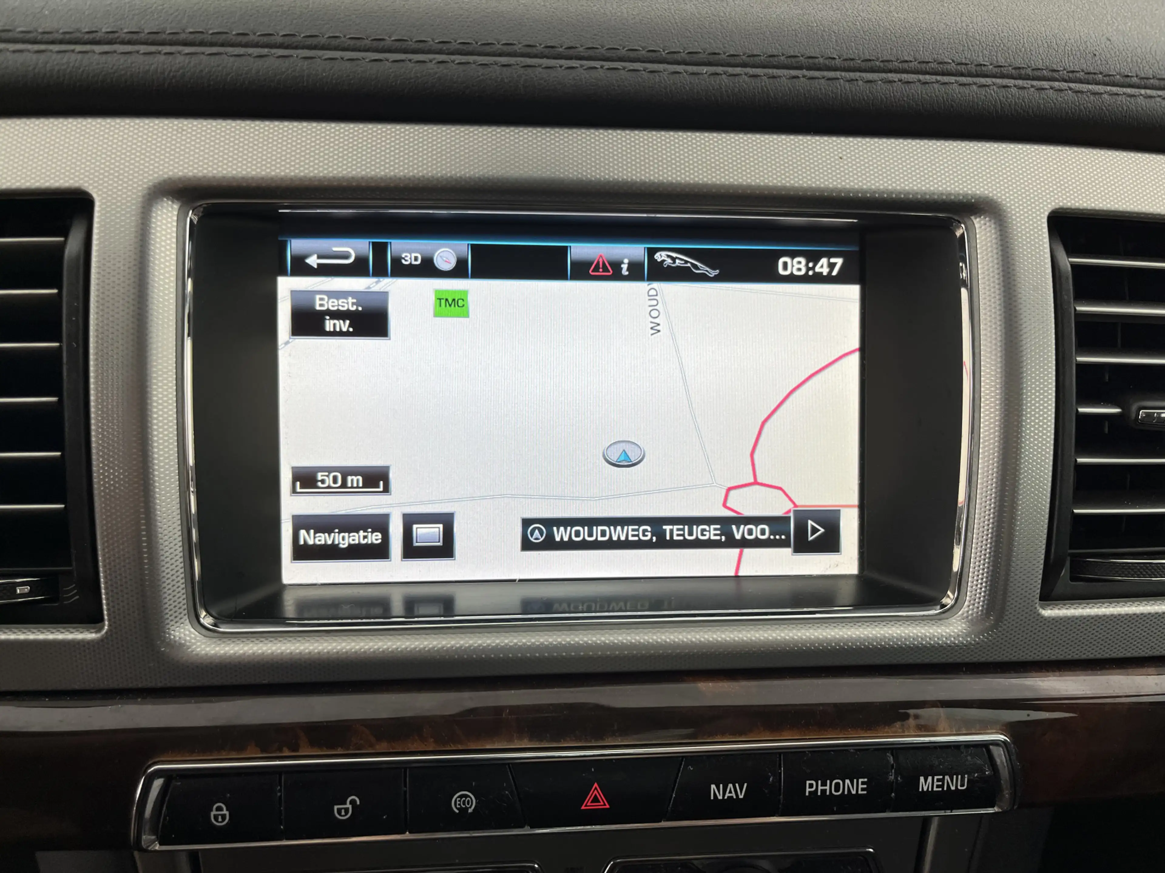 Jaguar XF 2.2D Aut. *LEATHER | XENON | CAMERA | HEATED-COMFO — photo 12
