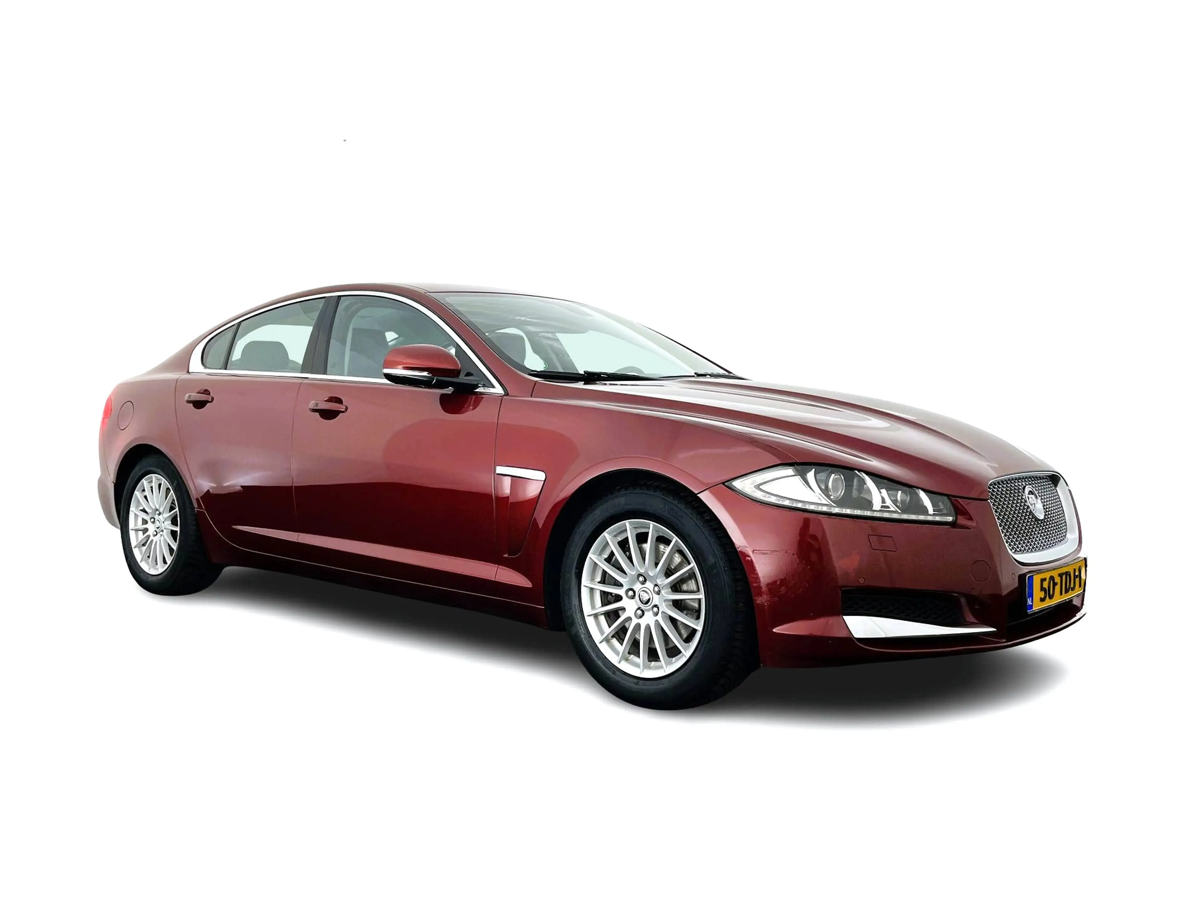 Jaguar XF 2.2D Aut. *LEATHER | XENON | CAMERA | HEATED-COMFO