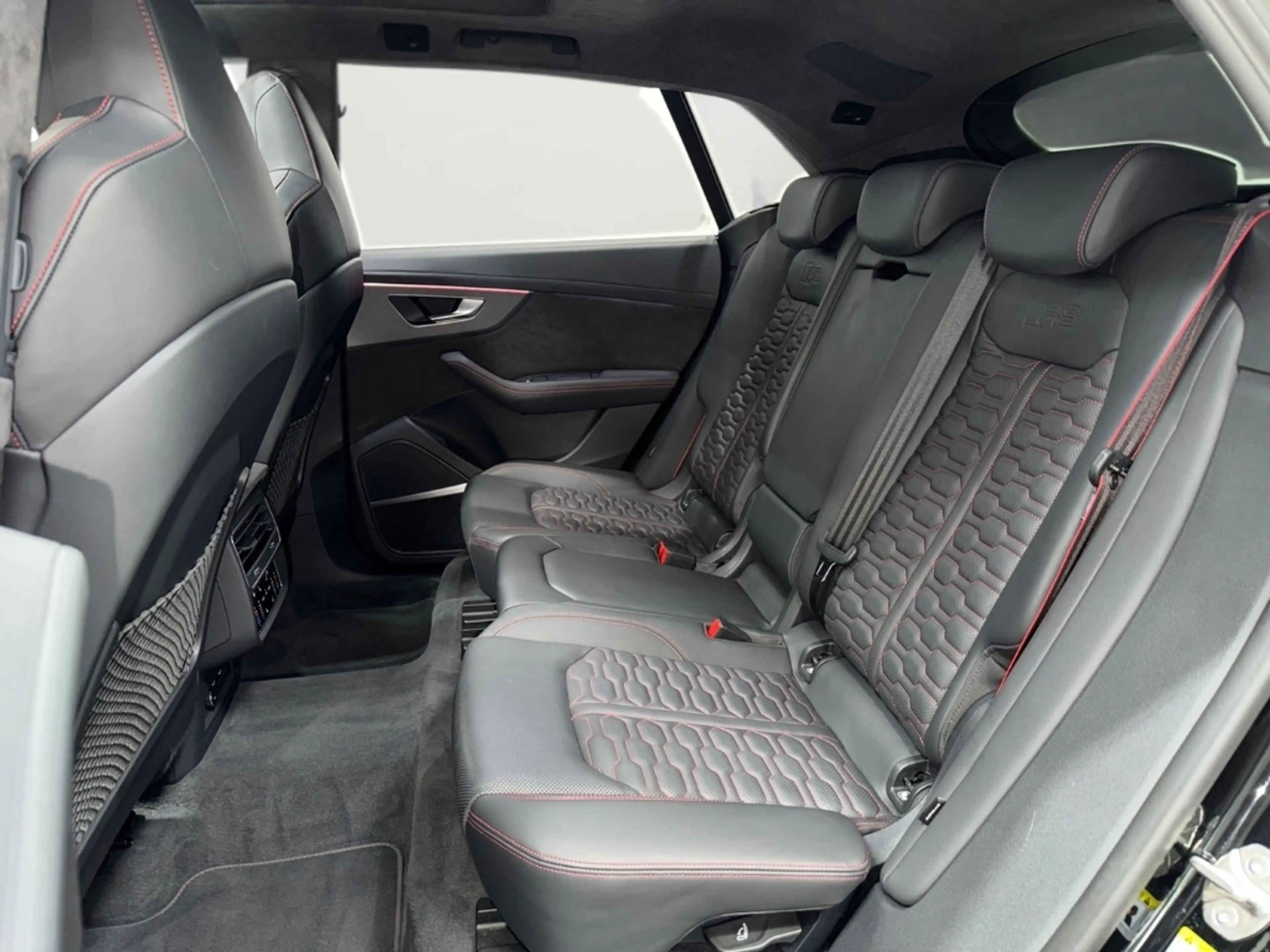 Audi RS Q8 4.0 TFSI QU BLACK KERAMIK DESIGN DYNAMIK VMAX SOFT — photo 11