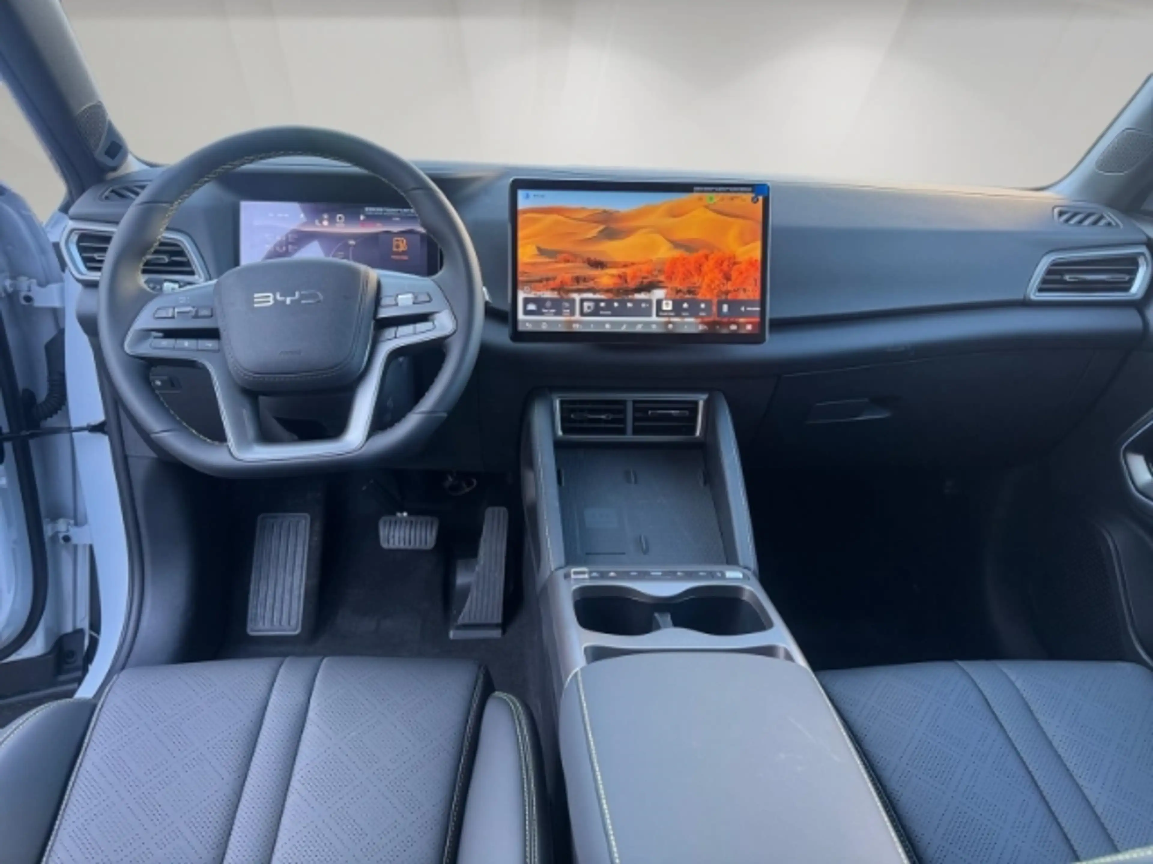 BYD Atto 2 Boost DMI Pano/360Kamera/LED/Carplay — photo 10