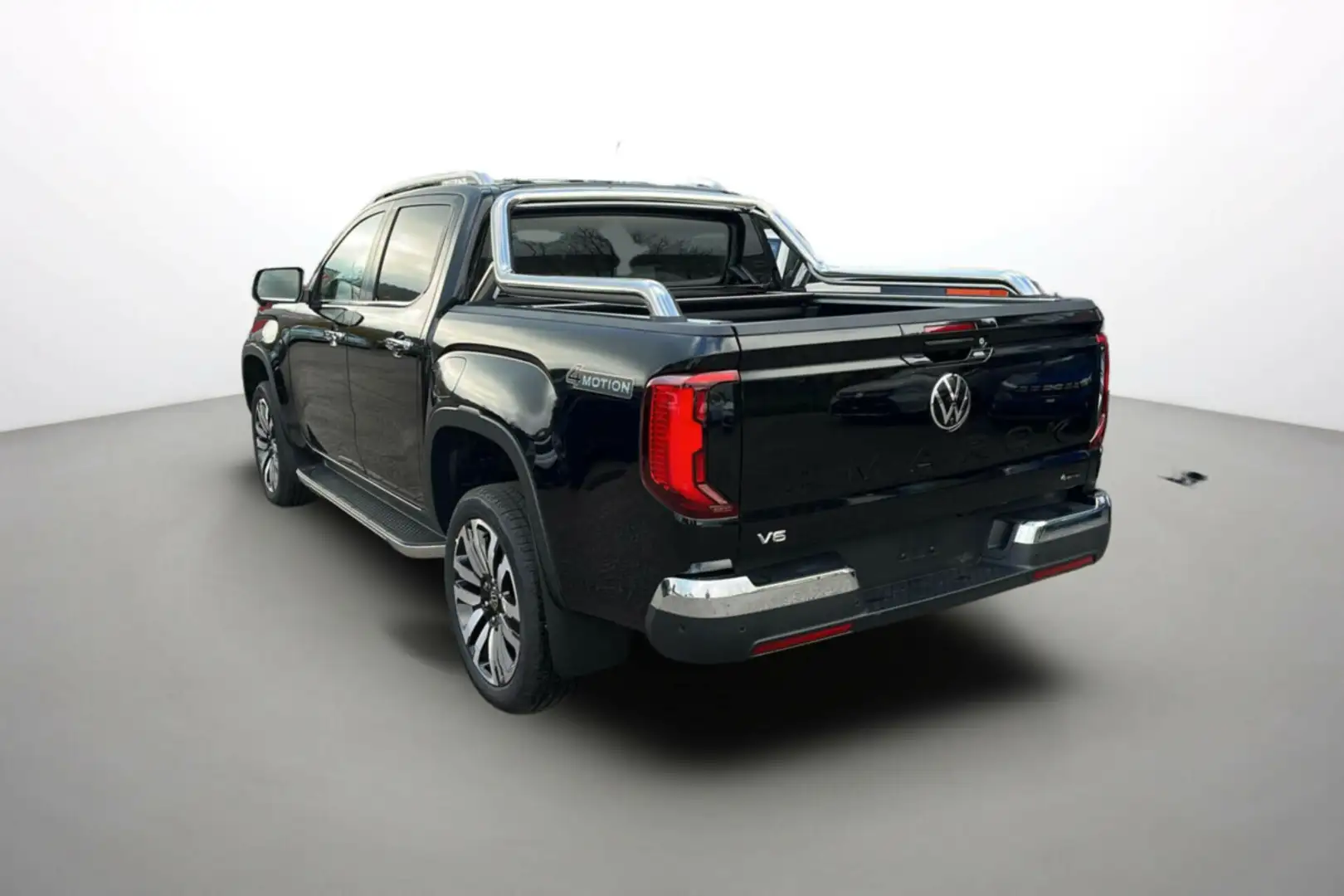 Volkswagen Amarok V6 240 BVA10 AVENTURA 4PL Negro - 2