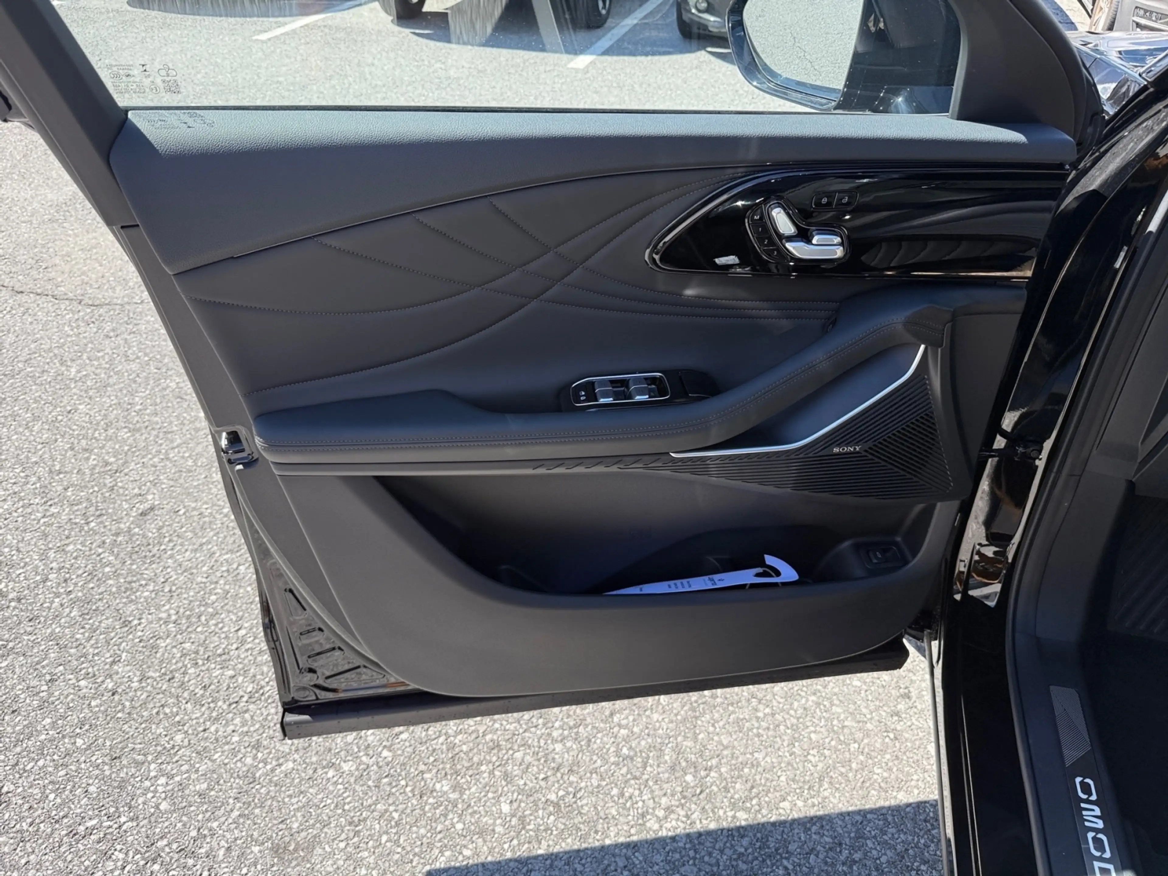 Omoda 9 Omoda 9 PHEV Premium — photo 8