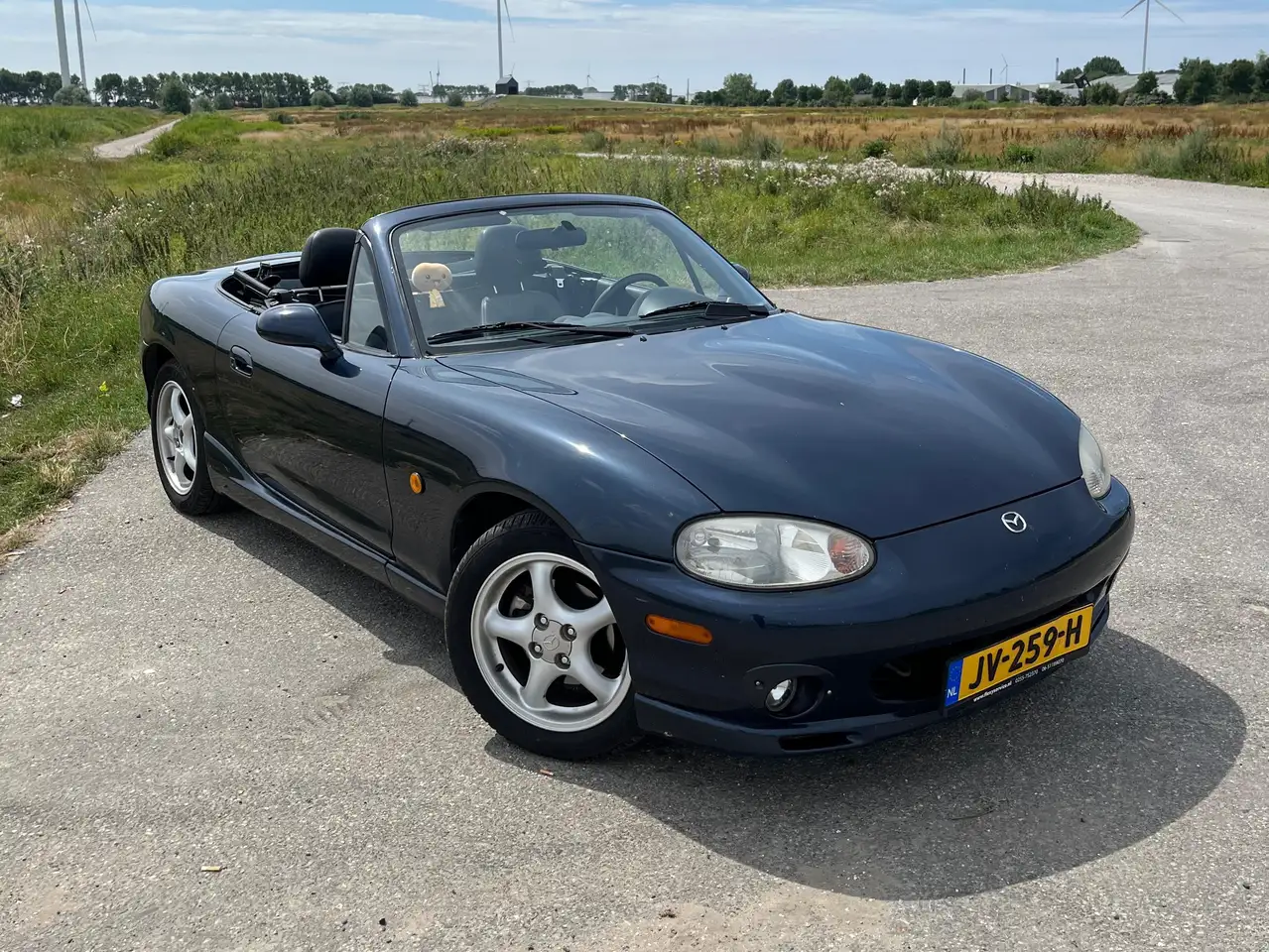 Mazda MX-5 1.6i, foto 1
