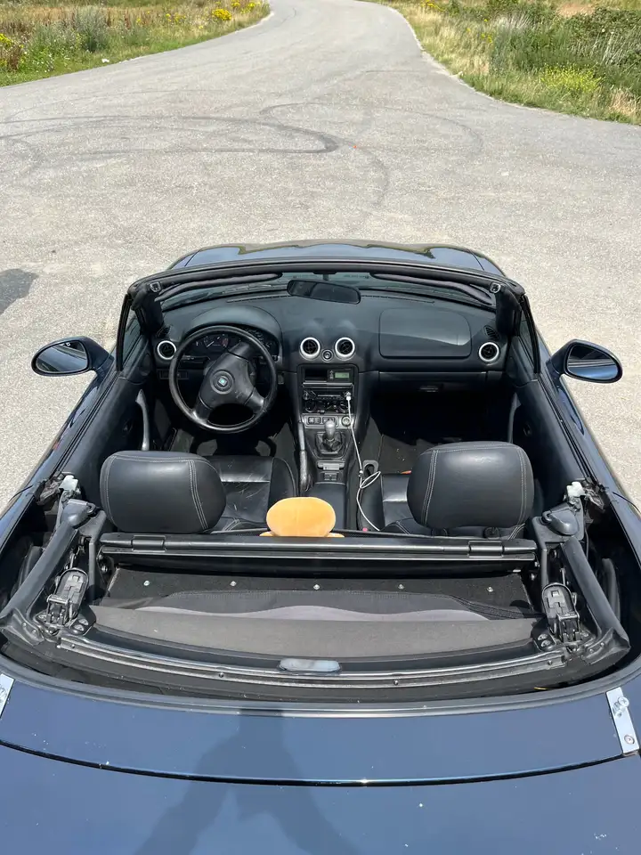 Mazda MX-5 1.6i, foto 3