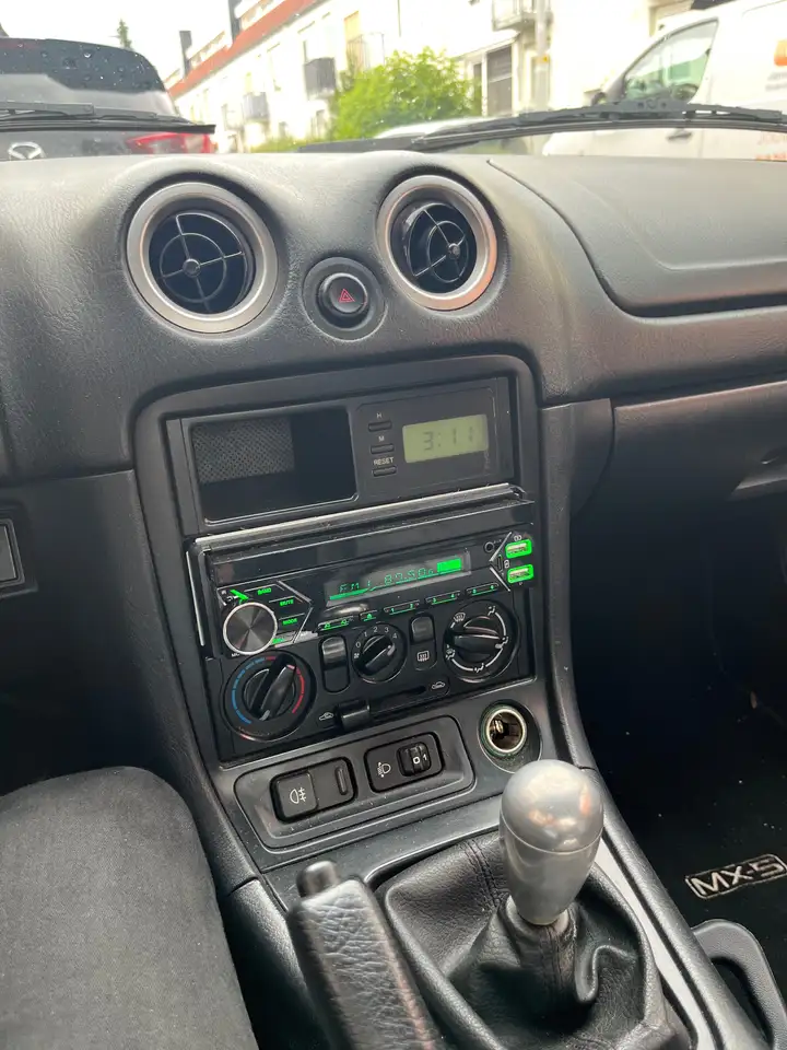 Mazda MX-5 1.6i, foto 5