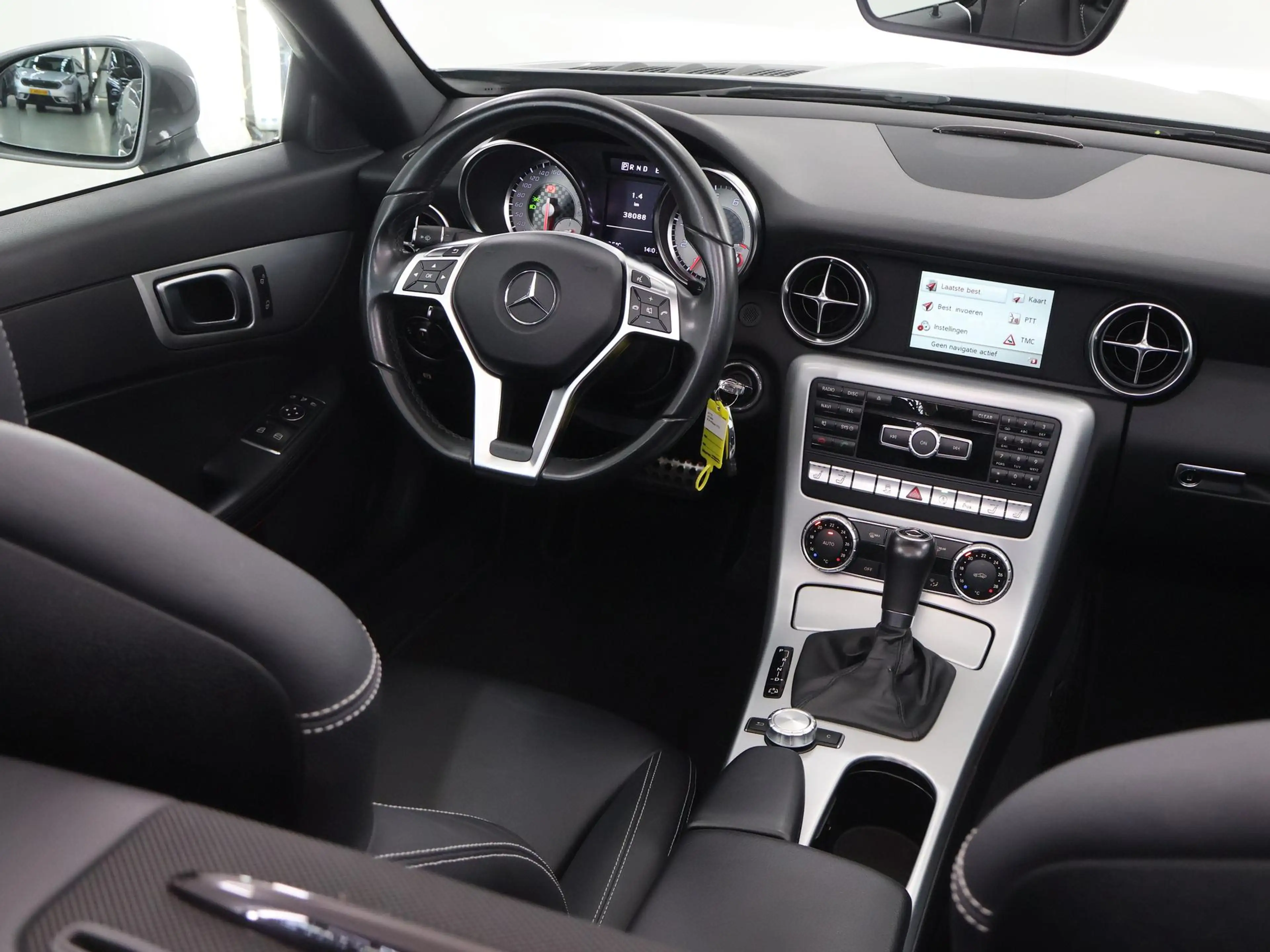 Mercedes-Benz SLK 200 | AMG | Bi-xenon | Handgeschakeld | Leder | Airsca — photo 9