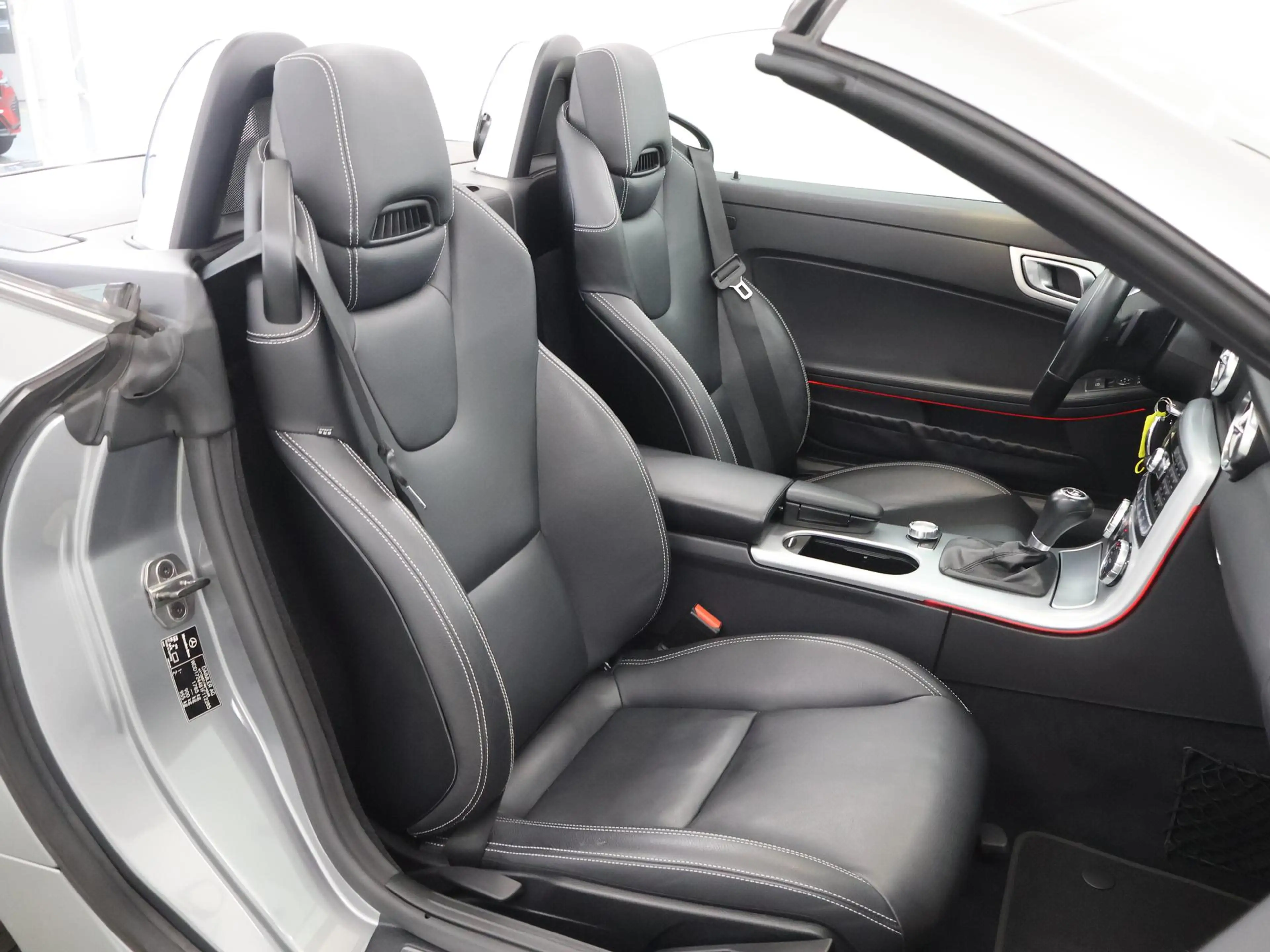 Mercedes-Benz SLK 200 | AMG | Bi-xenon | Handgeschakeld | Leder | Airsca — photo 10