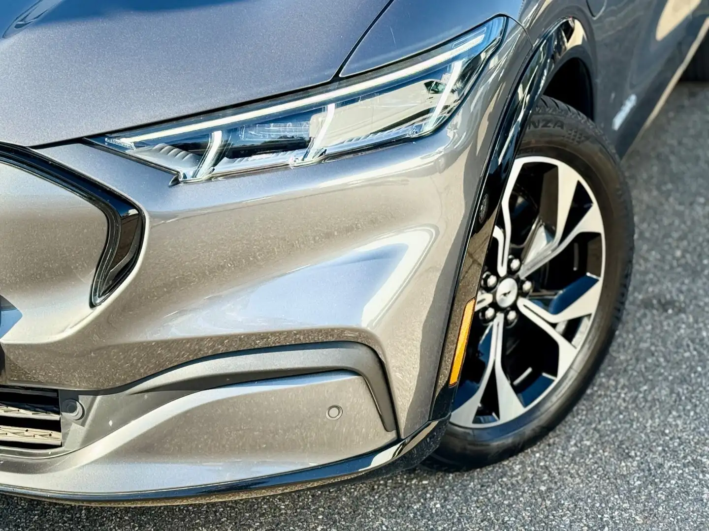 Ford Mustang Mach-E Mustang MACH-E AWD Aut. ACC|LED|Leder|Memory Gris - 2