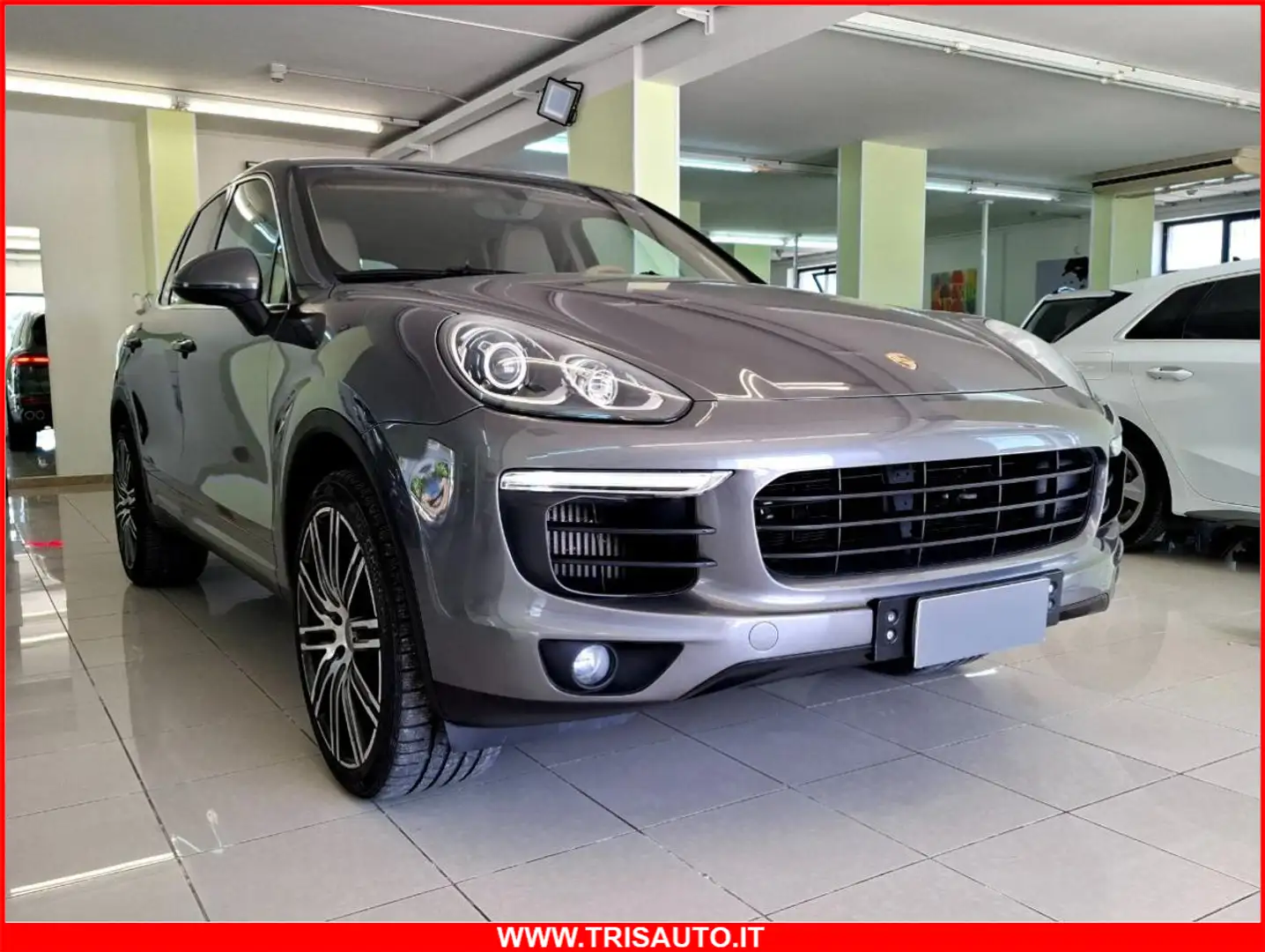 Porsche Cayenne 3.0 D Aut. (PASM) Gri - 1