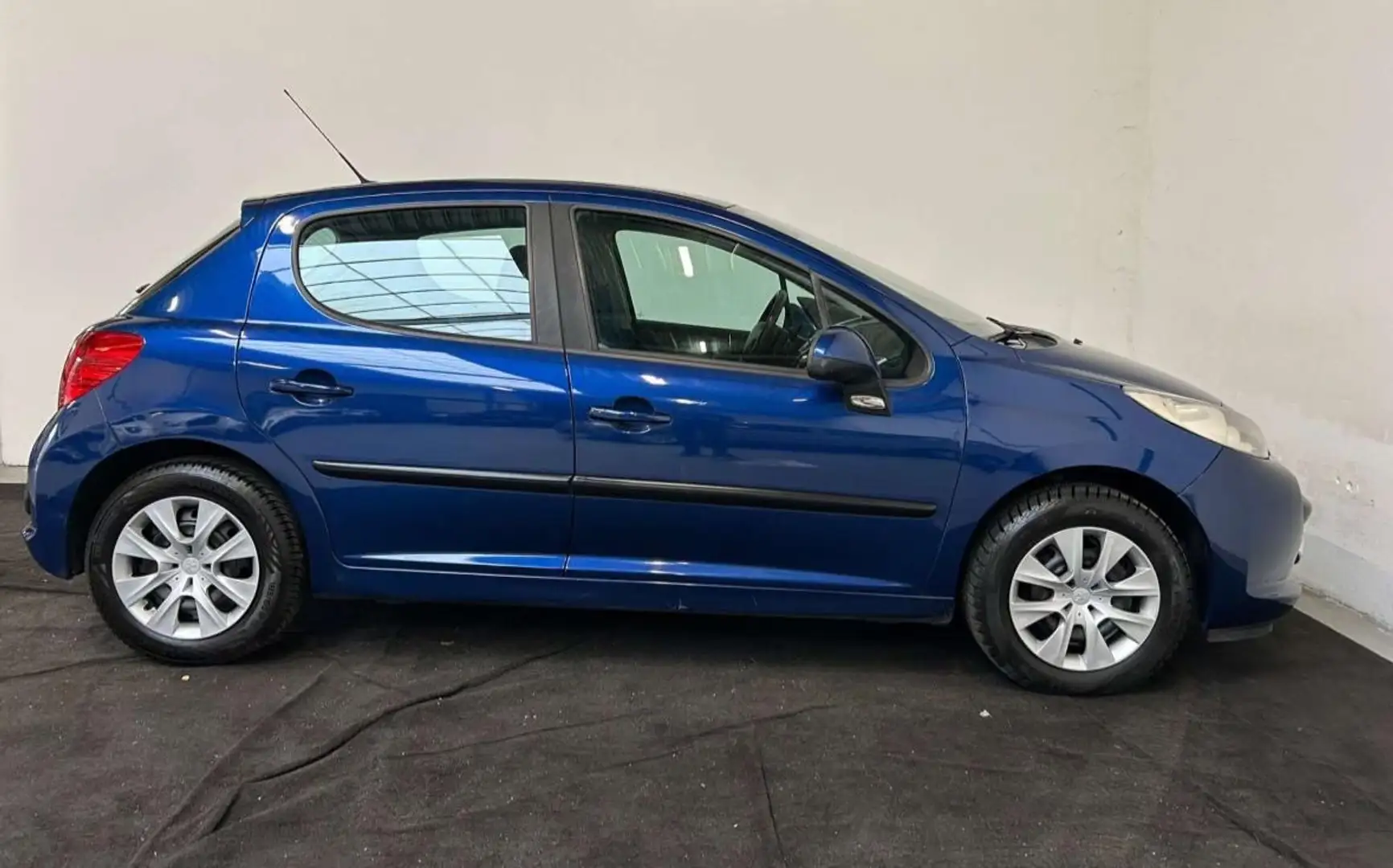 Peugeot 207 F Kék - 1