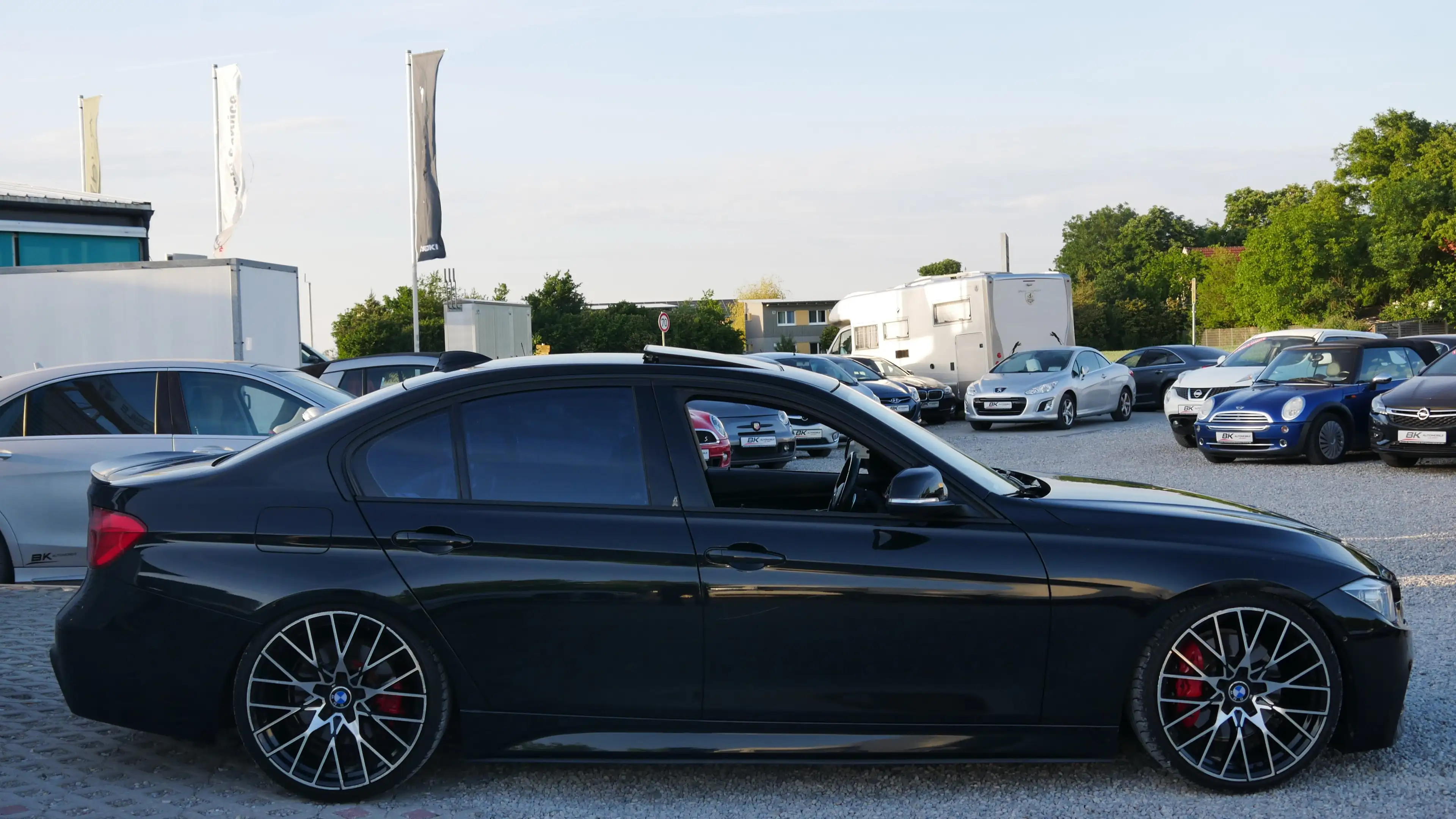 BMW 335 335i M-Paket Schiebedach Keyless Head Up Rückfa — photo 2