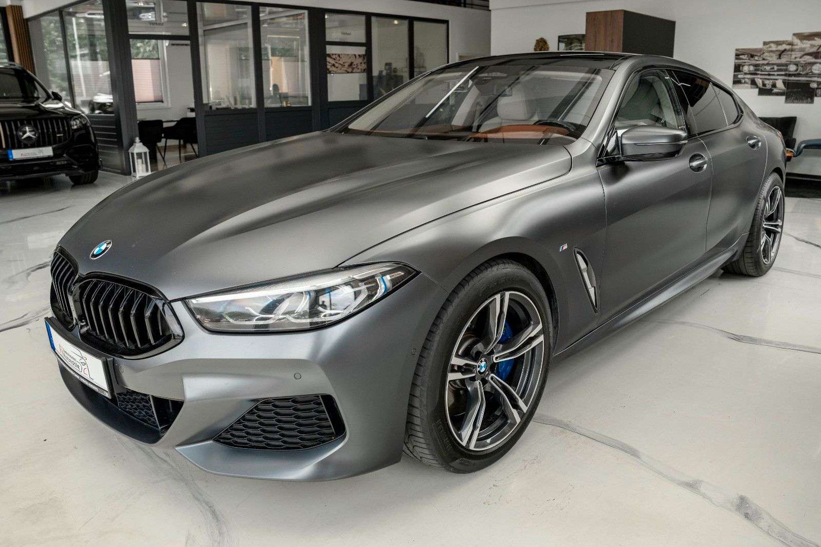 BMW 840