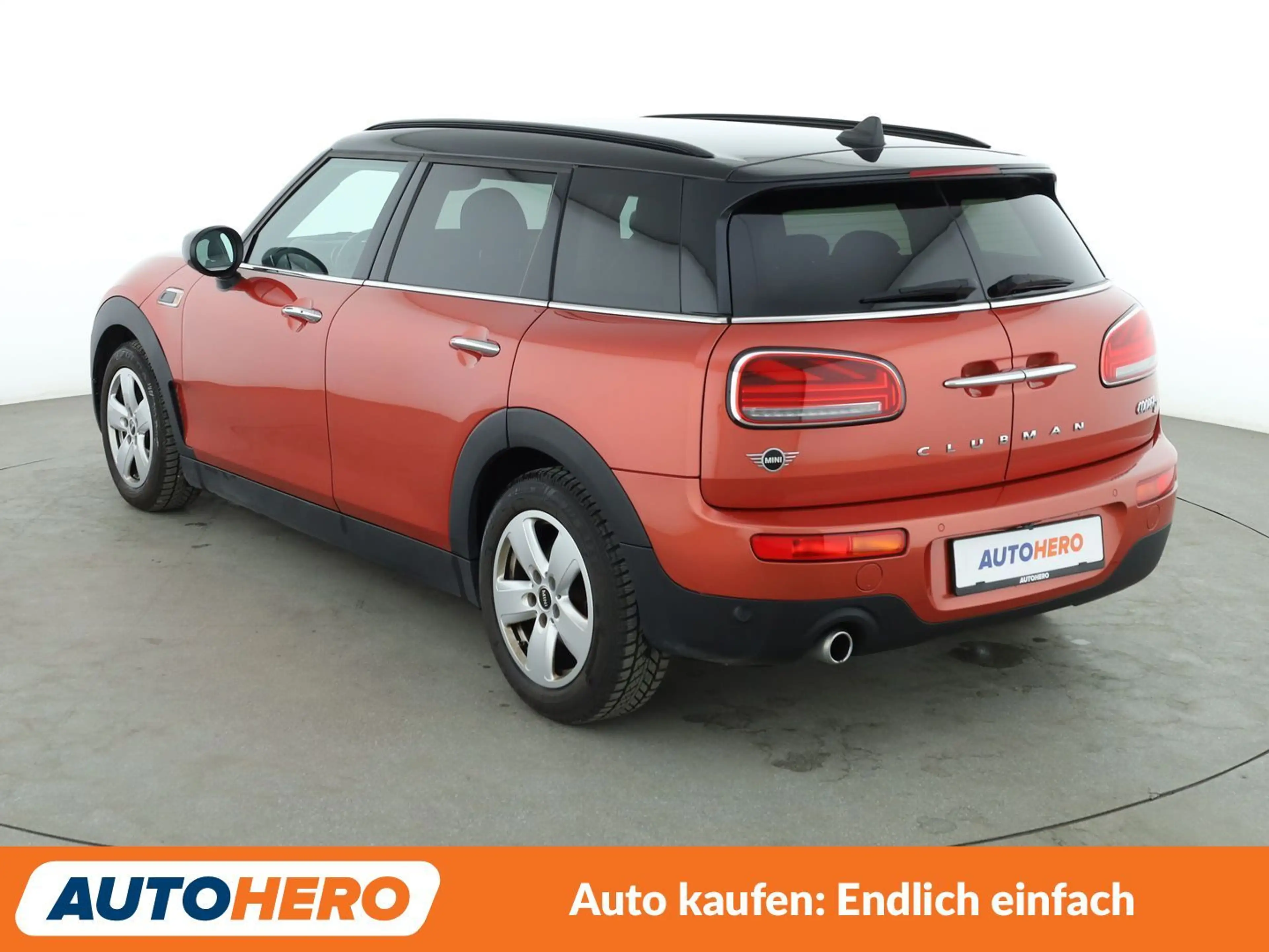 MINI Cooper D Clubman Cooper D Classic Trim Aut.*NAVI*HUD*LED* — photo 4