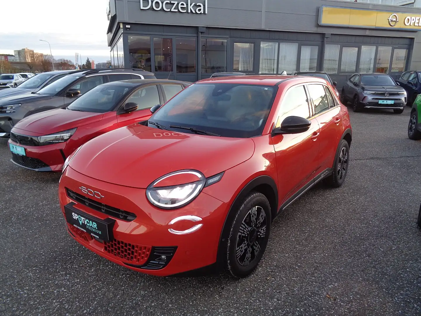 Fiat 600 Hybrid 100 6-Gang eDCT Orange - 1