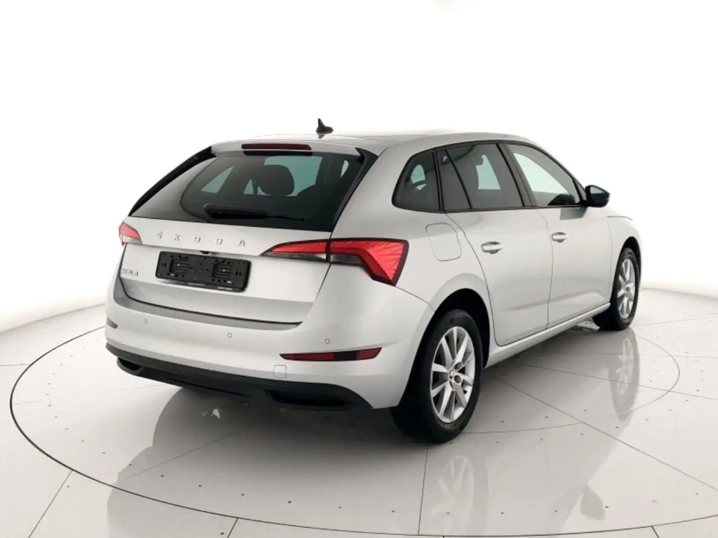 Skoda Scala 1.0 TSI Ambition 110cv dsg Argent - 2