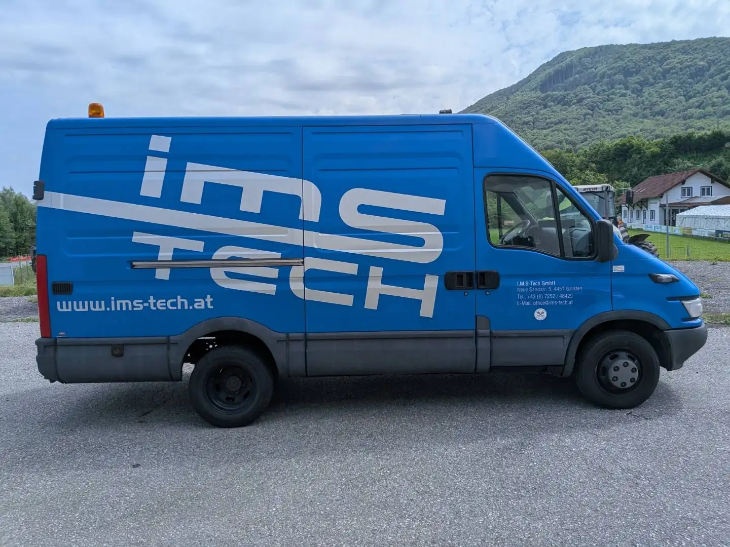 Iveco Daily Daily 40 C Blau - 1