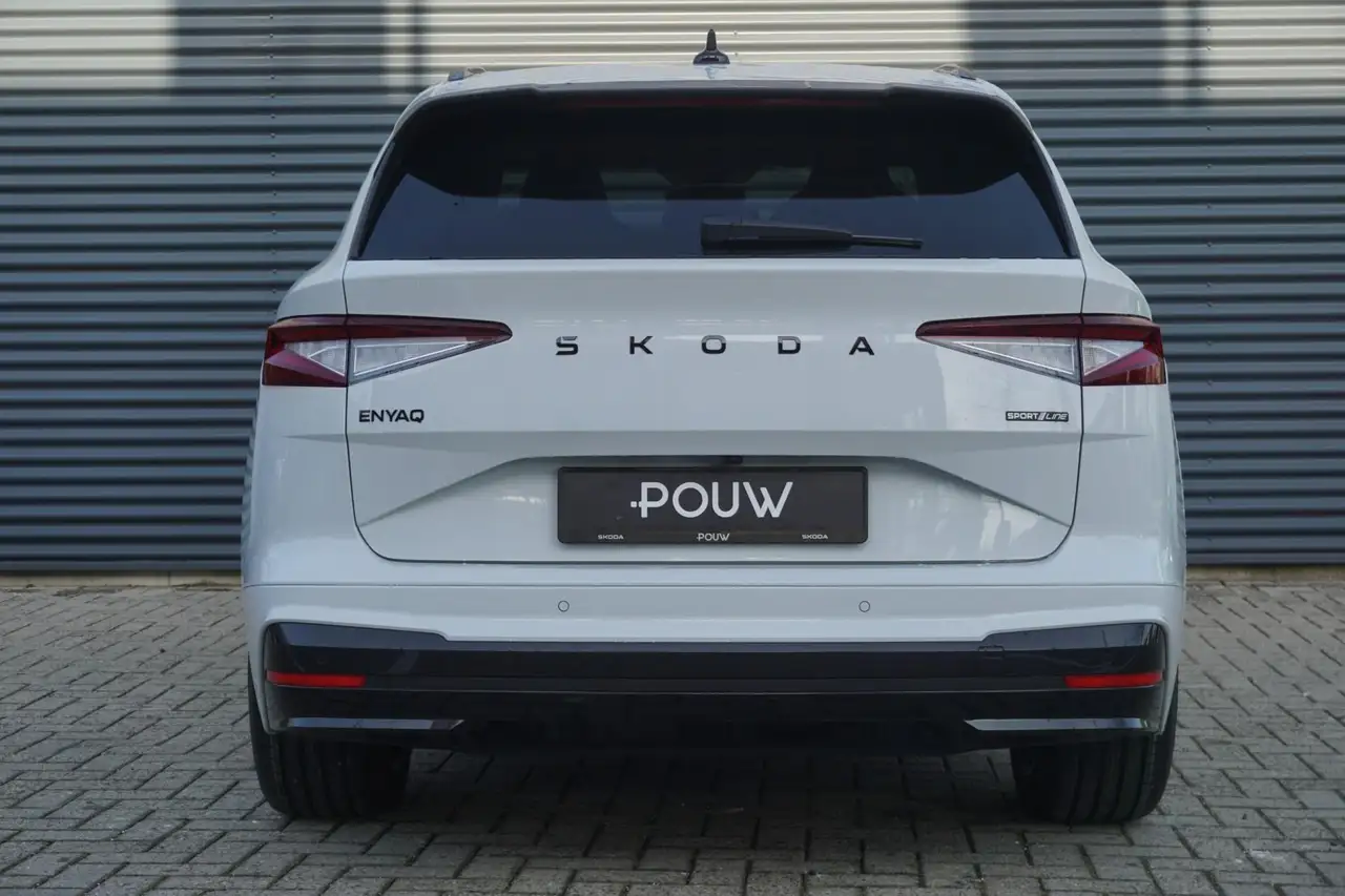 Skoda Enyaq 2026 — фото 8
