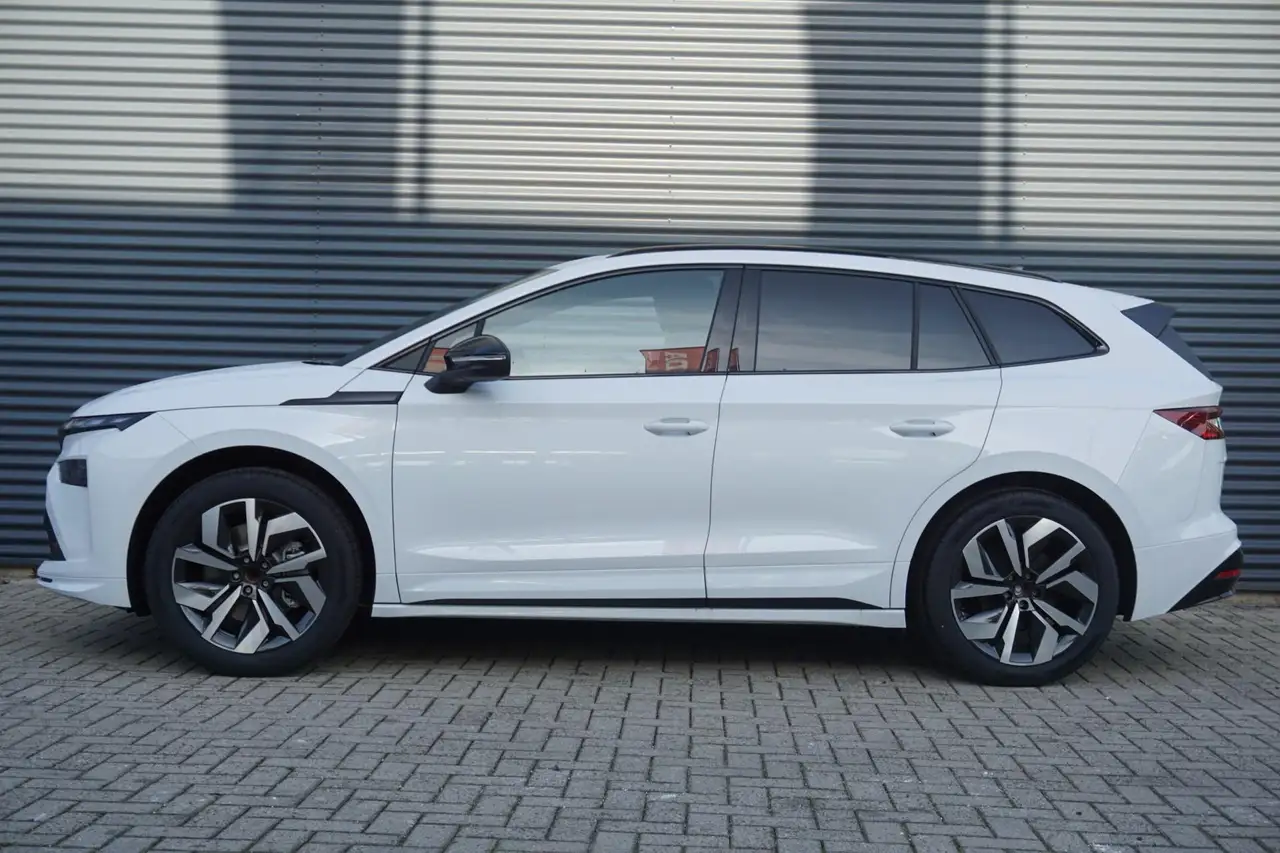 Skoda Enyaq 2026 — фото 11