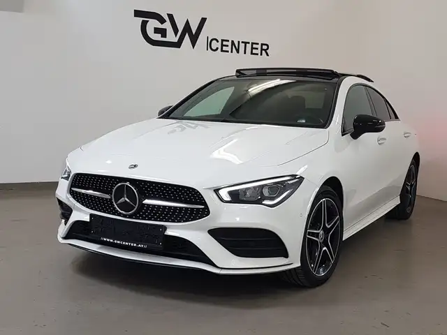Mercedes-Benz CLA 250 e AMG Line Panorama Distronic Memory Ambiente