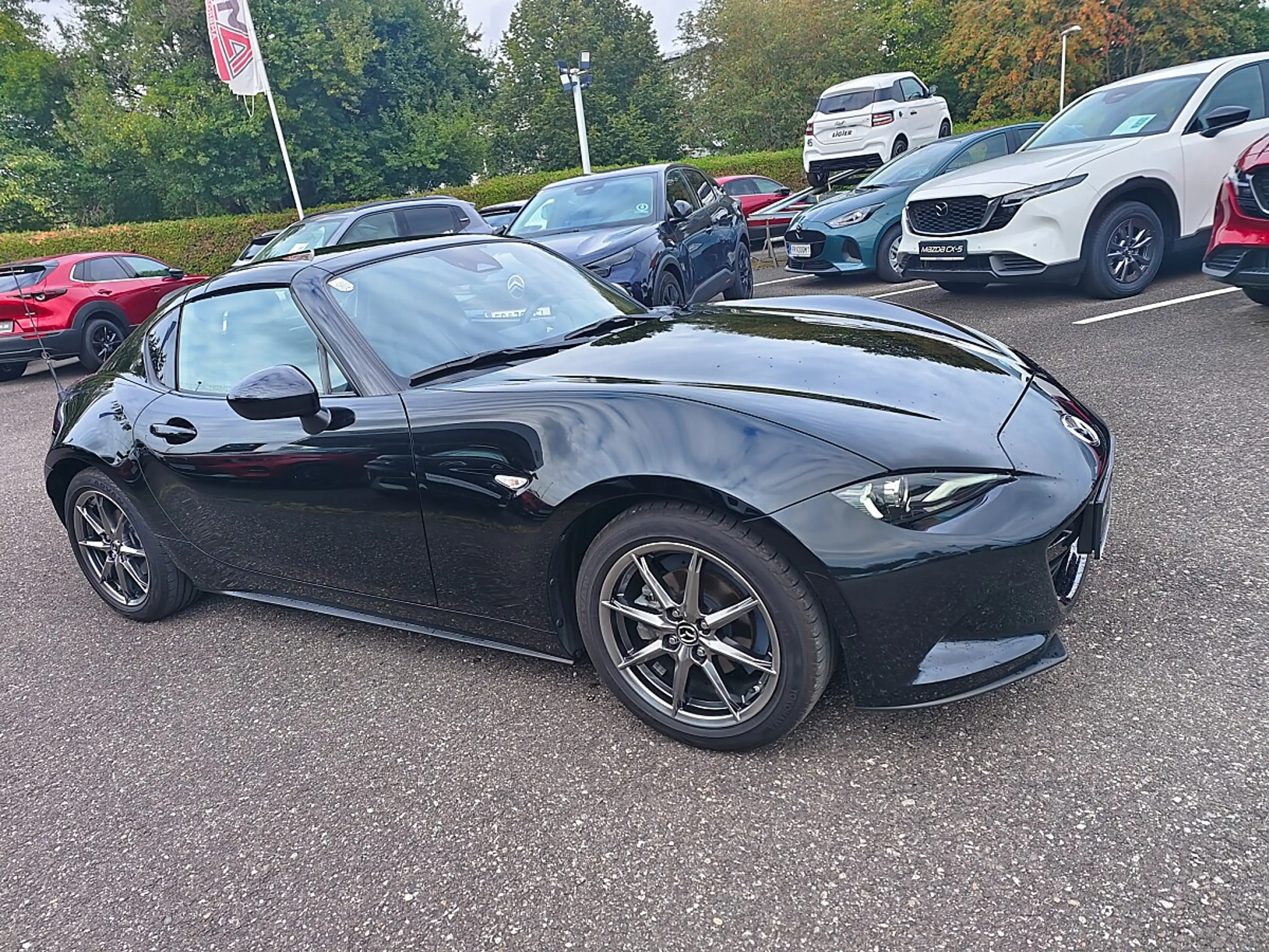 Mazda MX-5 RF Targa Hardtop Roadster G132 Skyactiv Exclusi... — photo 6