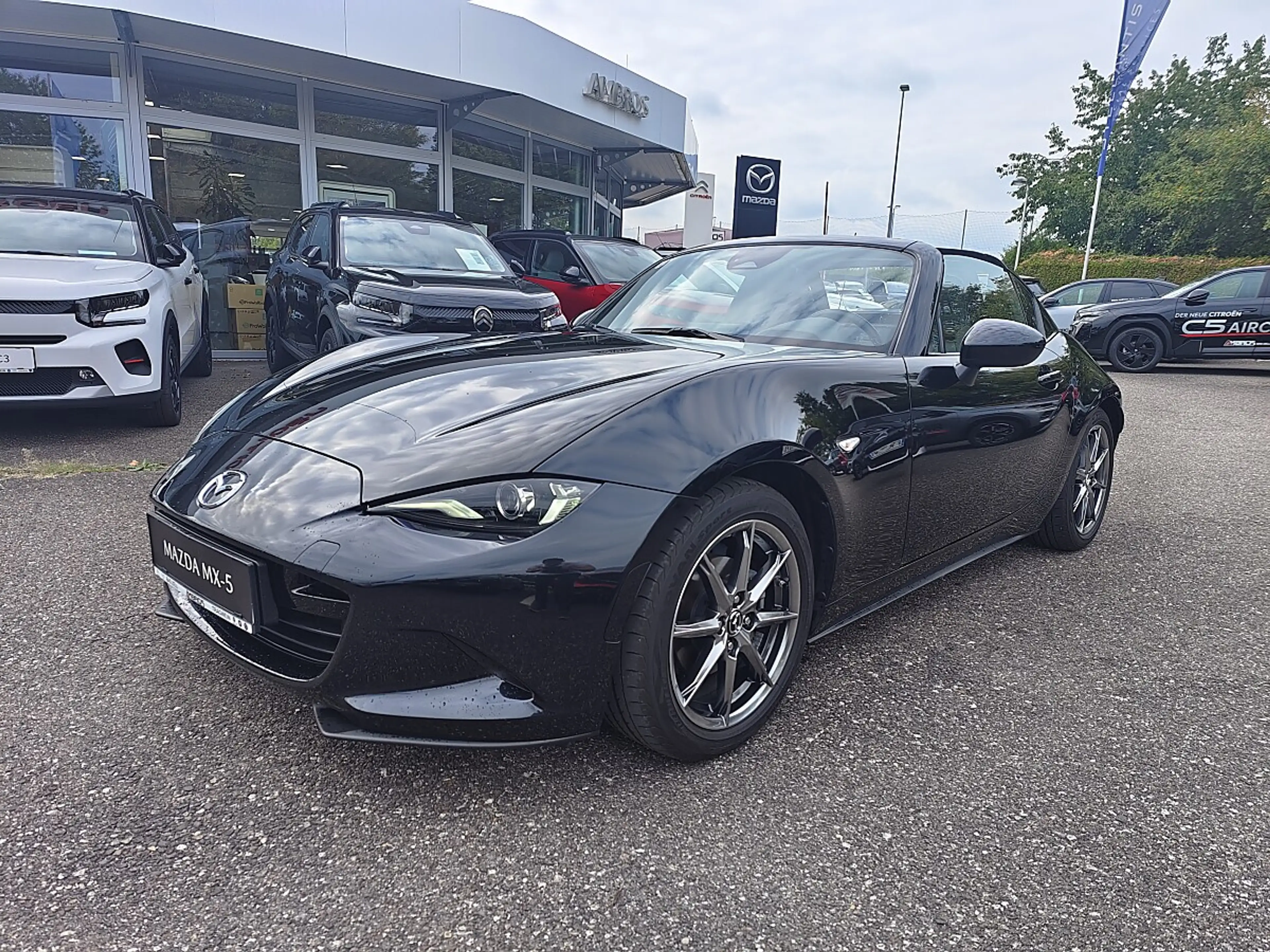 Mazda MX-5 RF Targa Hardtop Roadster G132 Skyactiv Exclusi... — photo 5