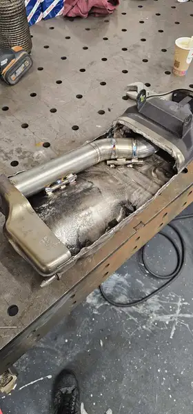 Triumph Sprint ST - foto 7